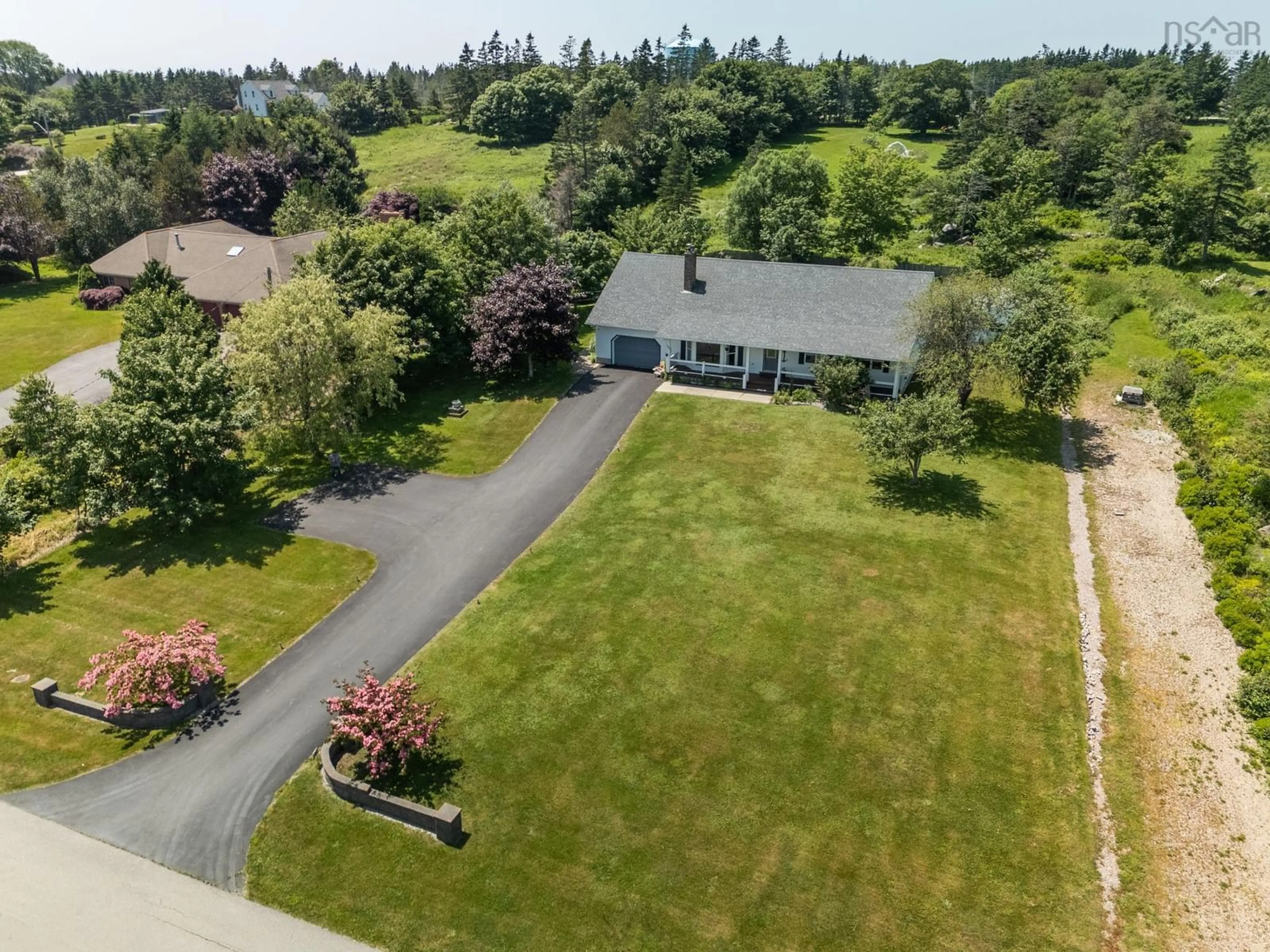 A pic from outside/outdoor area/front of a property/back of a property/a pic from drone, unknown for 31 Maple Dr, Brooklyn Nova Scotia B5A 4T4