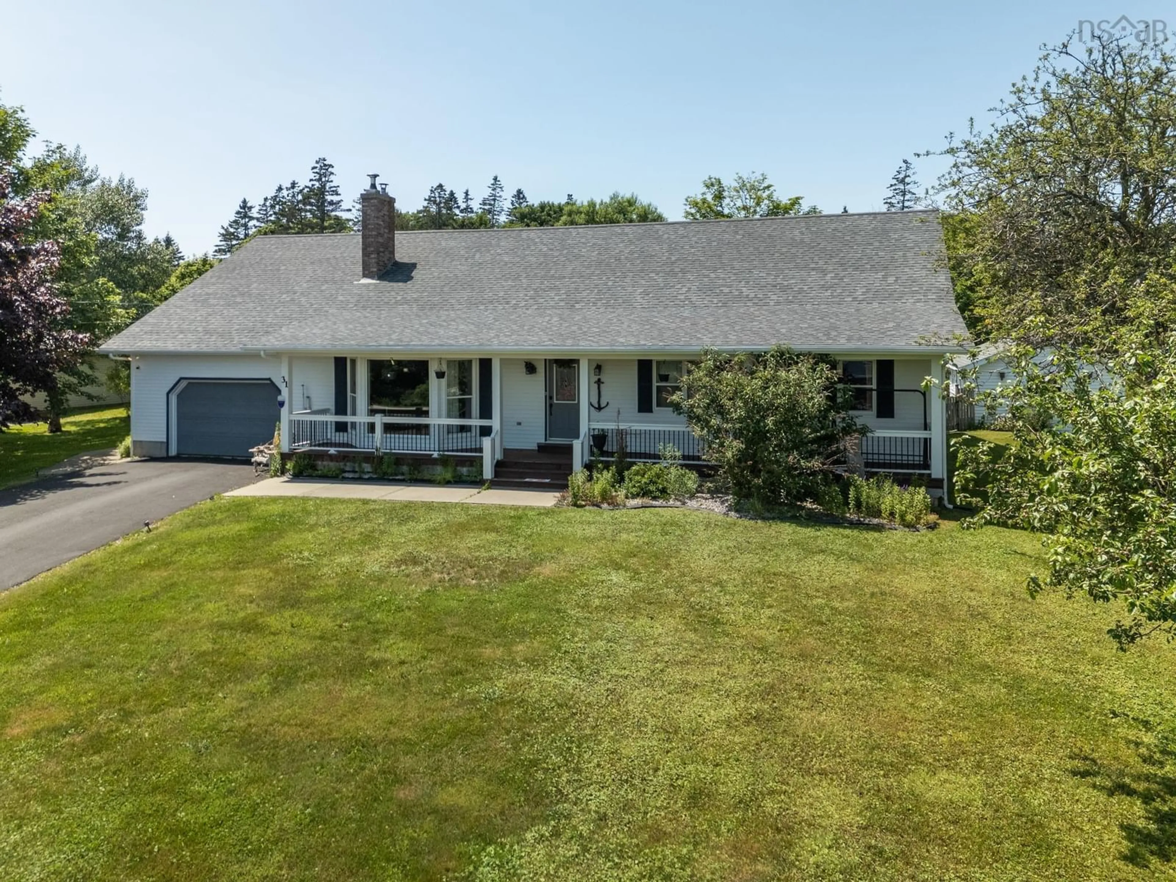 A pic from outside/outdoor area/front of a property/back of a property/a pic from drone, unknown for 31 Maple Dr, Brooklyn Nova Scotia B5A 4T4