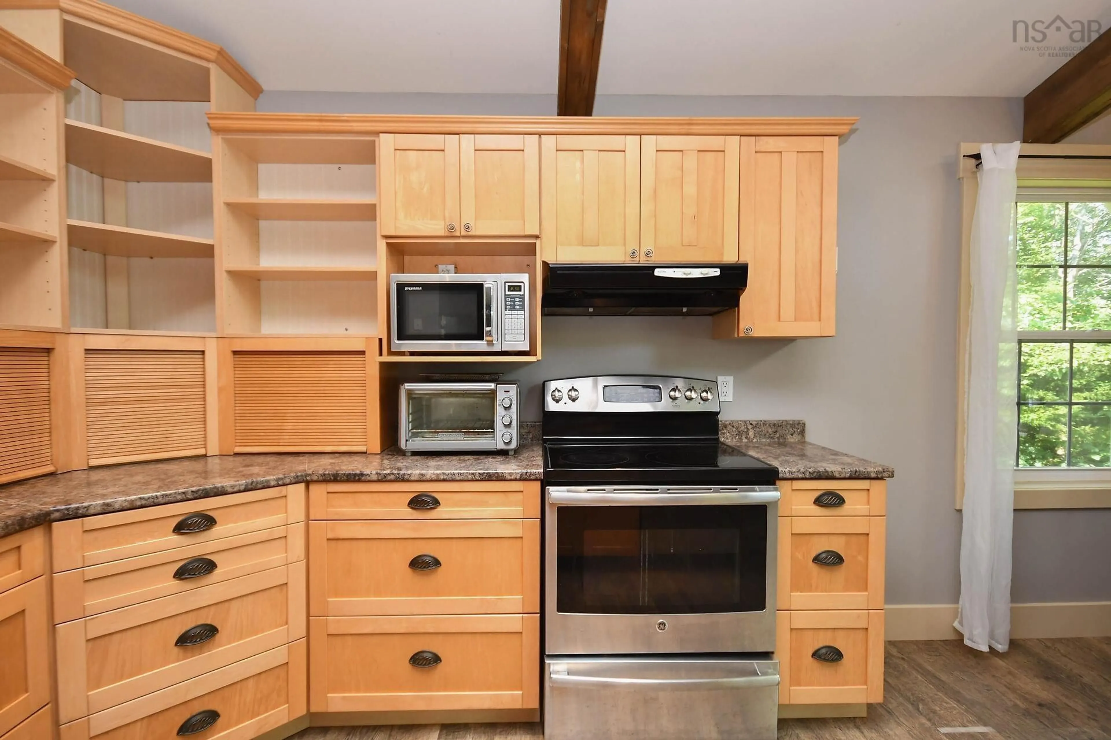 Standard kitchen, unknown for 51 Back Lake, Hatchet Lake Nova Scotia B3T 1R5