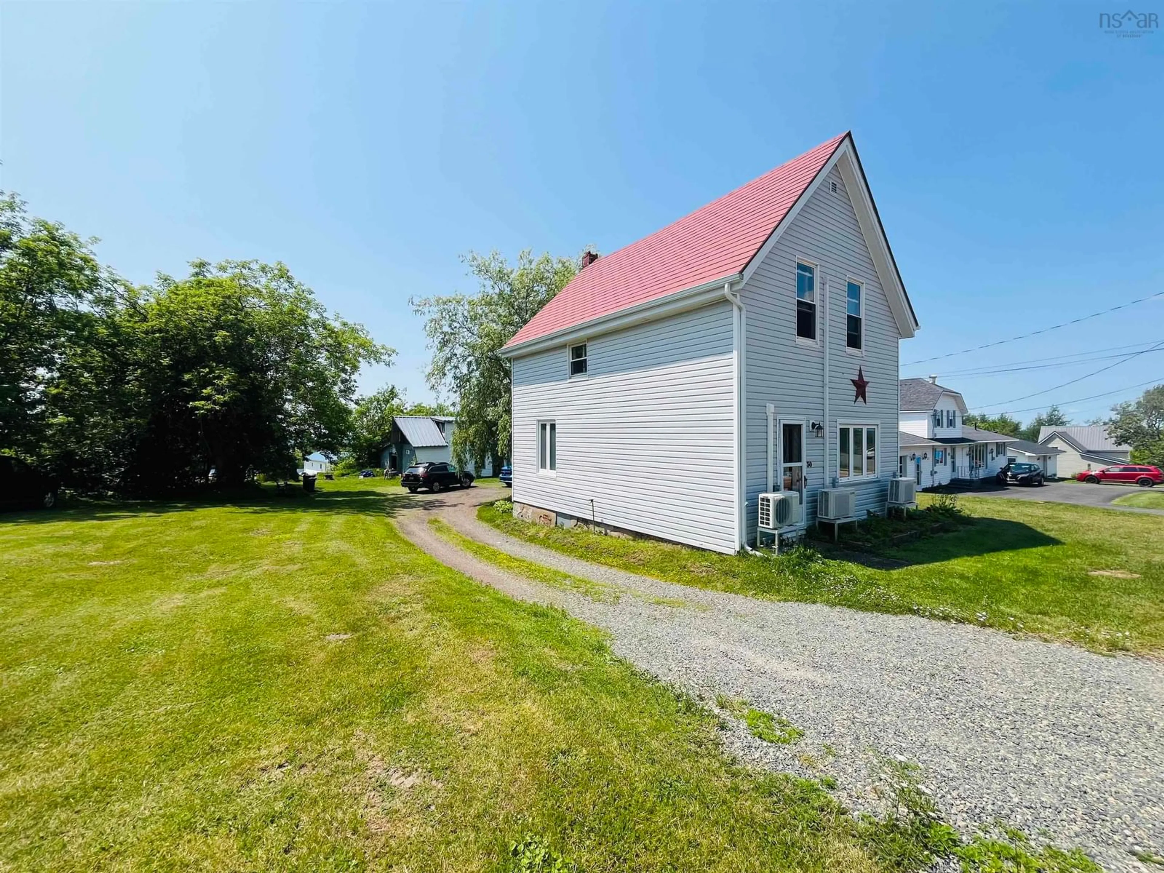 A pic from outside/outdoor area/front of a property/back of a property/a pic from drone, building for 30 Junction Rd, Springhill Nova Scotia B0M 1X0