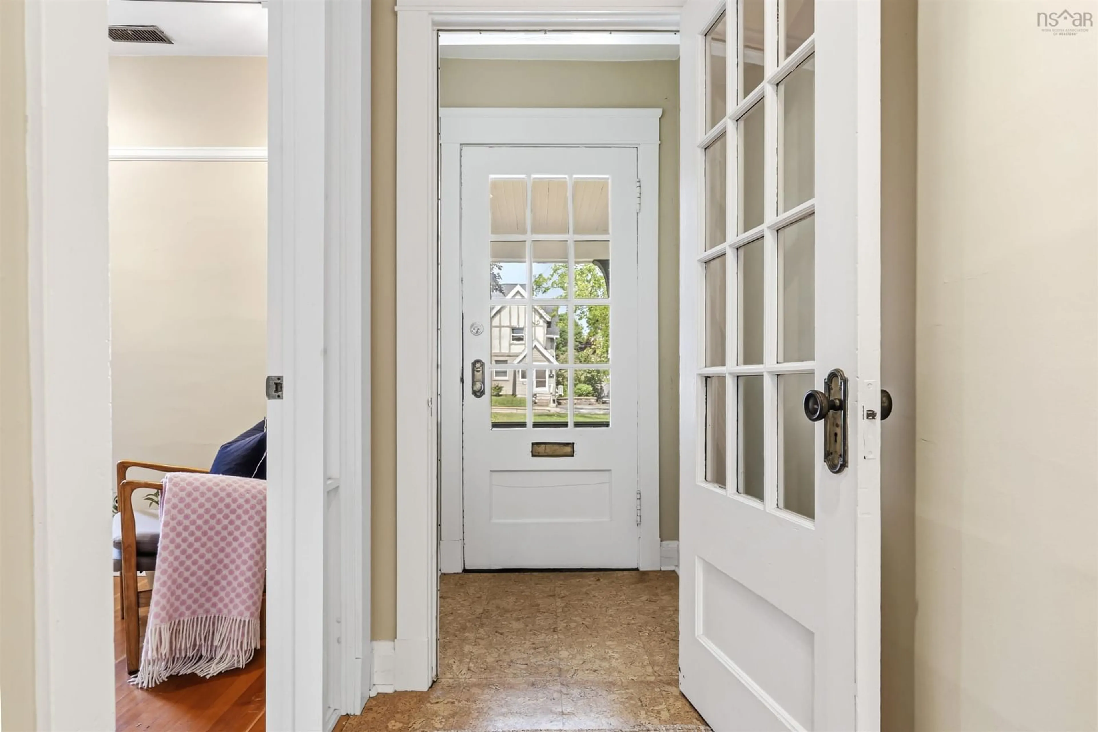 Indoor entryway for 5544 Merkel Pl, Halifax Nova Scotia B3K 2H8