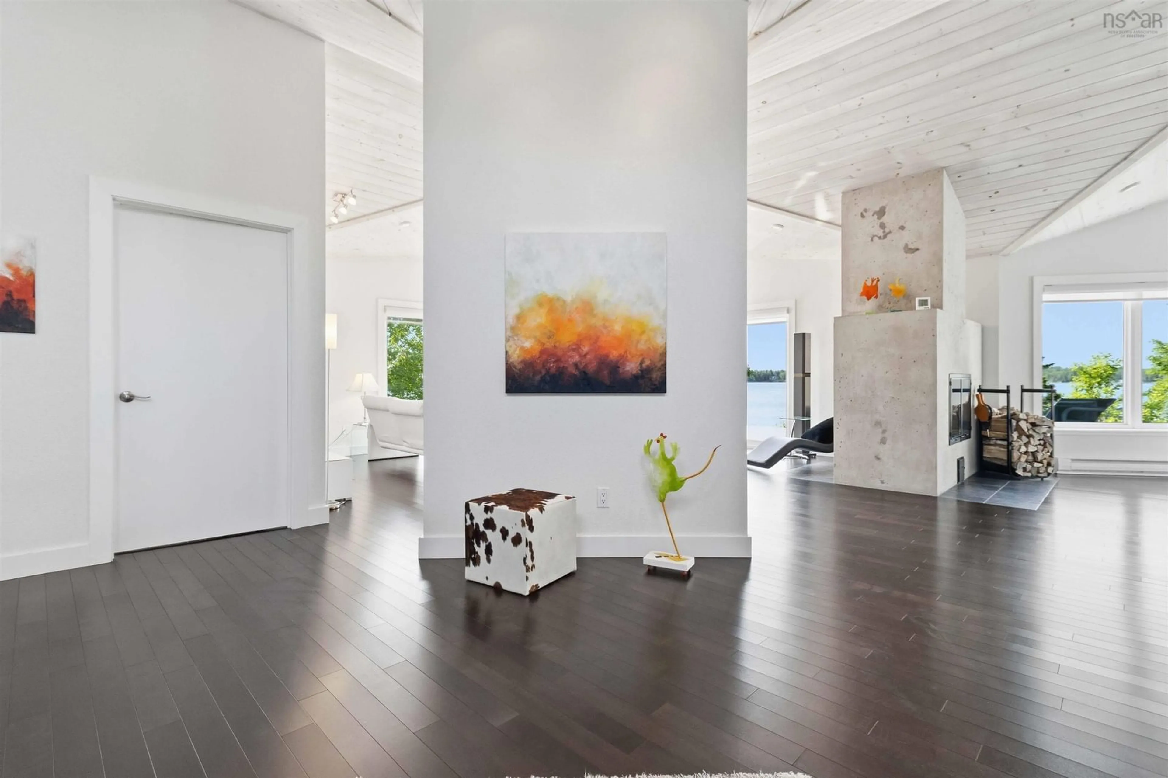 Indoor foyer for 668 Highway 331, East Port Medway Nova Scotia B0J 2H0