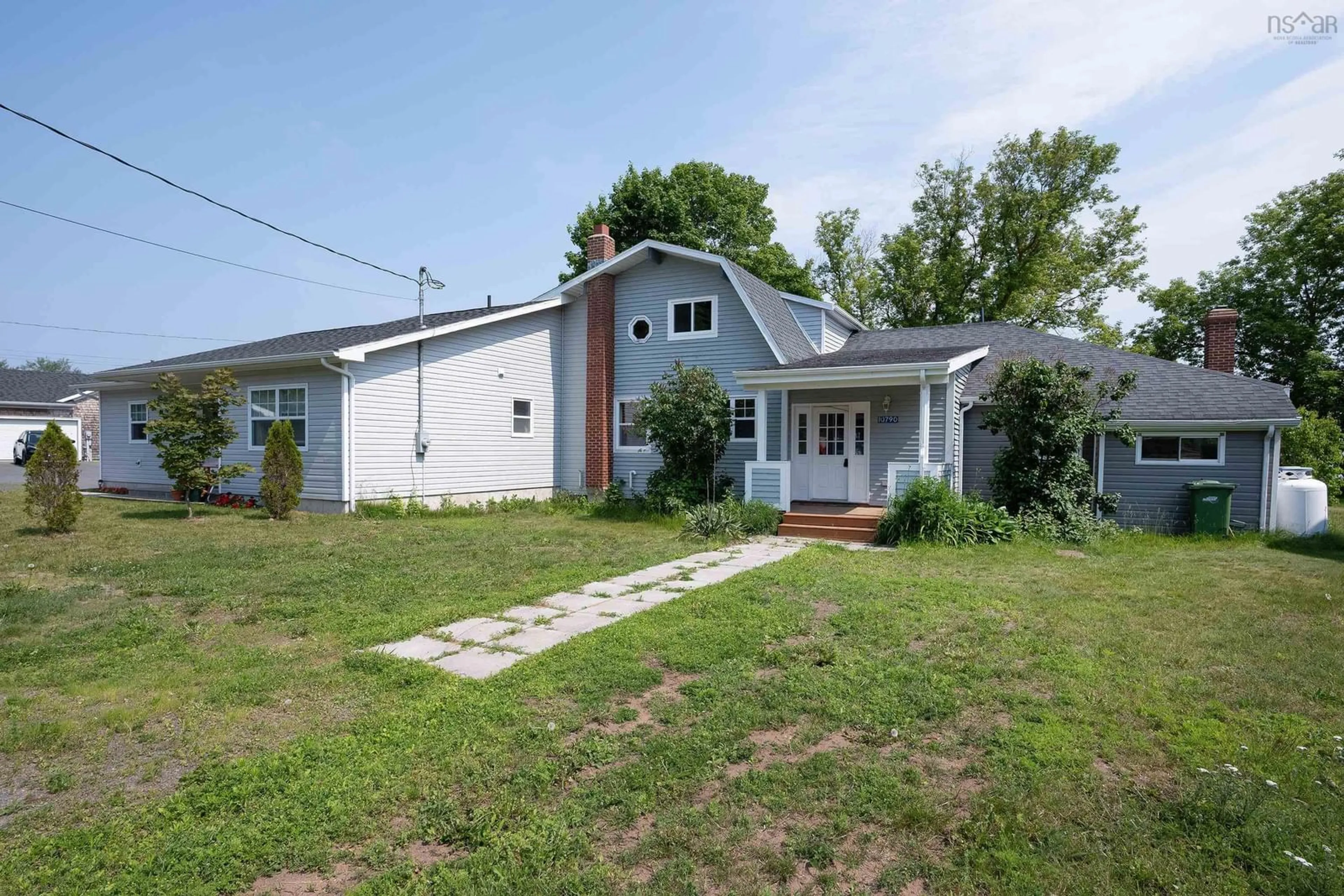 A pic from outside/outdoor area/front of a property/back of a property/a pic from drone, street for 10790 & 10792 Pier Rd, Kingsport Nova Scotia B0N 1H0