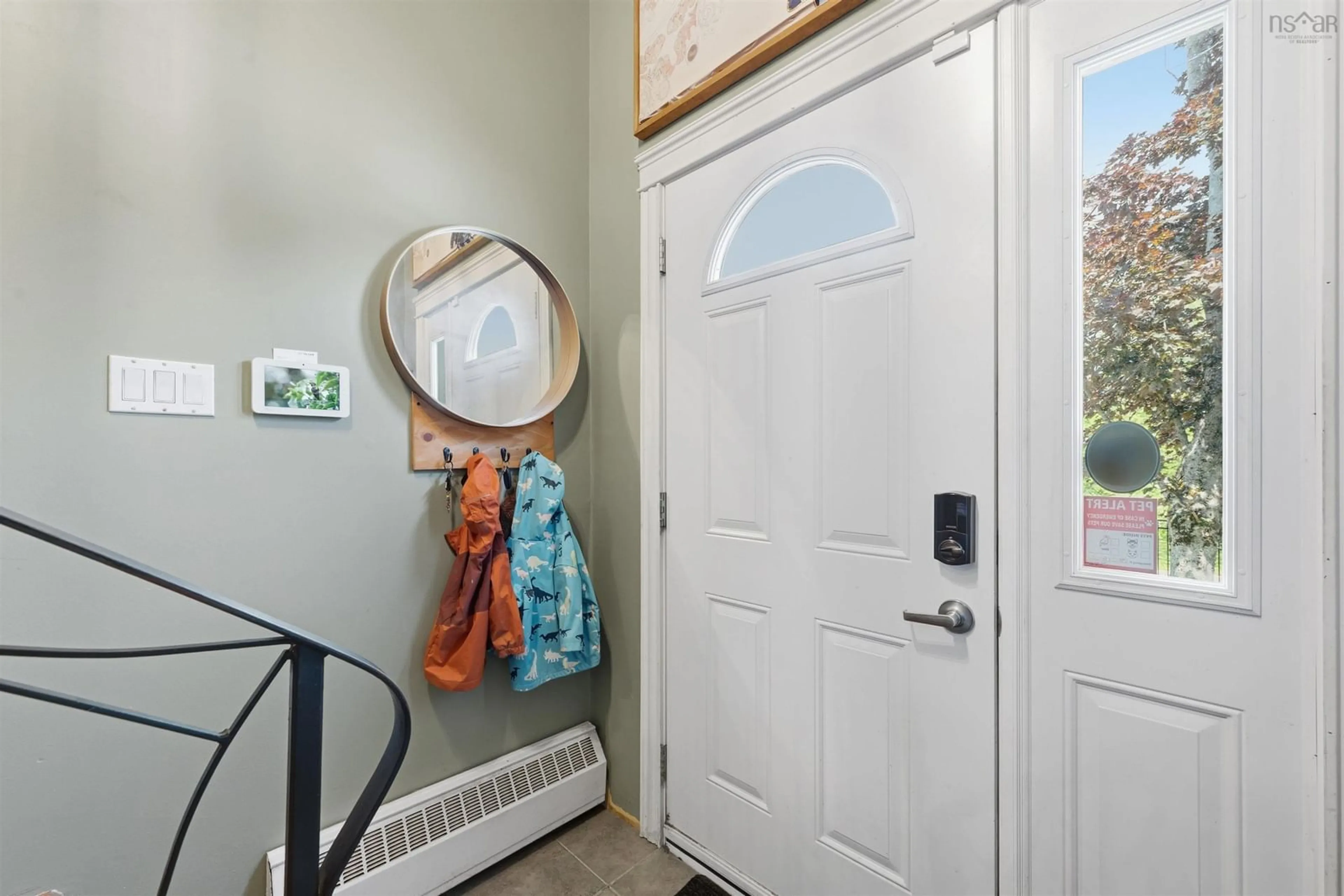 Indoor entryway for 132 Dickey Dr, Lower Sackville Nova Scotia B4C 1T6