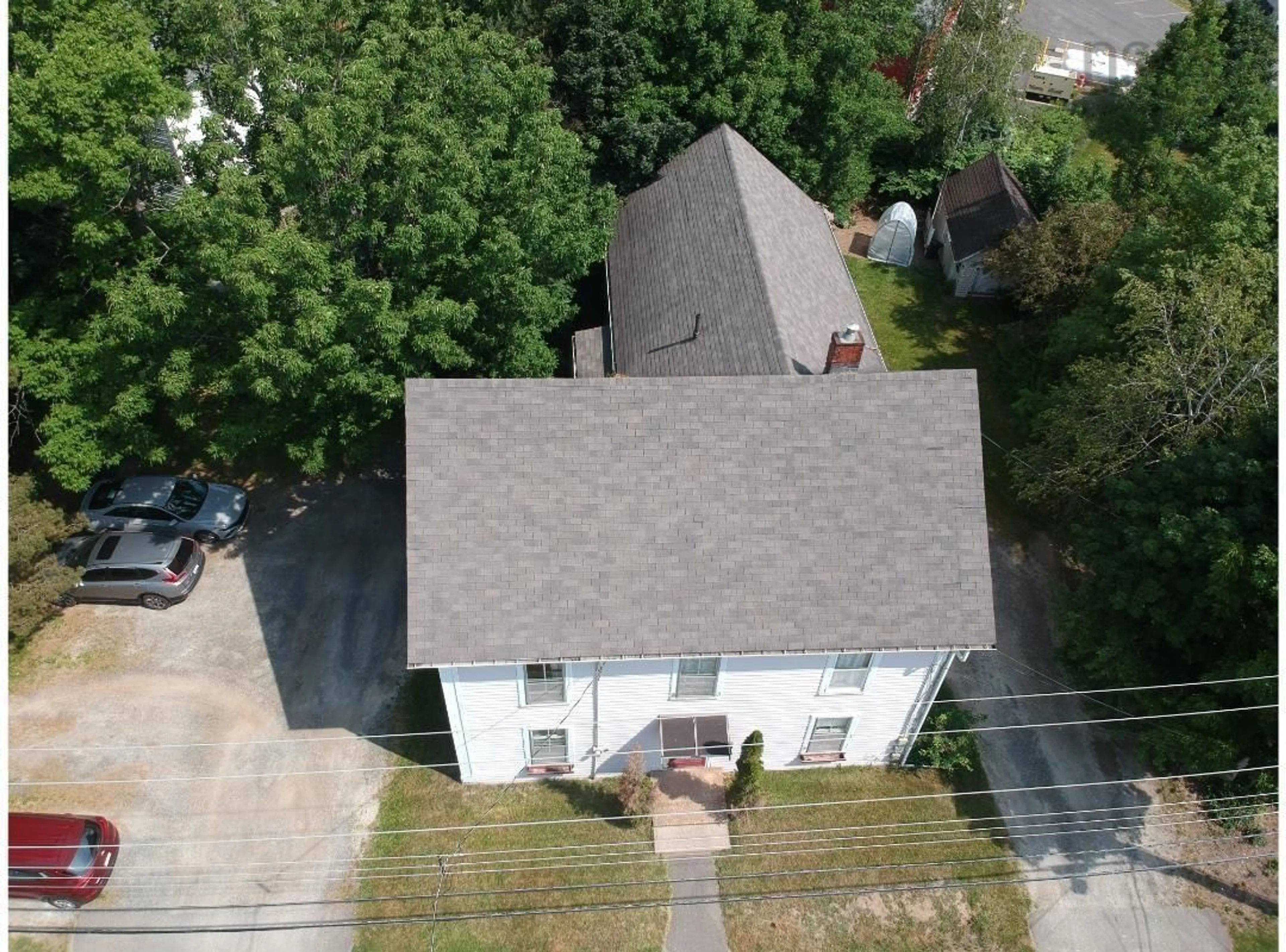 A pic from outside/outdoor area/front of a property/back of a property/a pic from drone, street for 31 Prince St, Hantsport Nova Scotia B0P 1P0