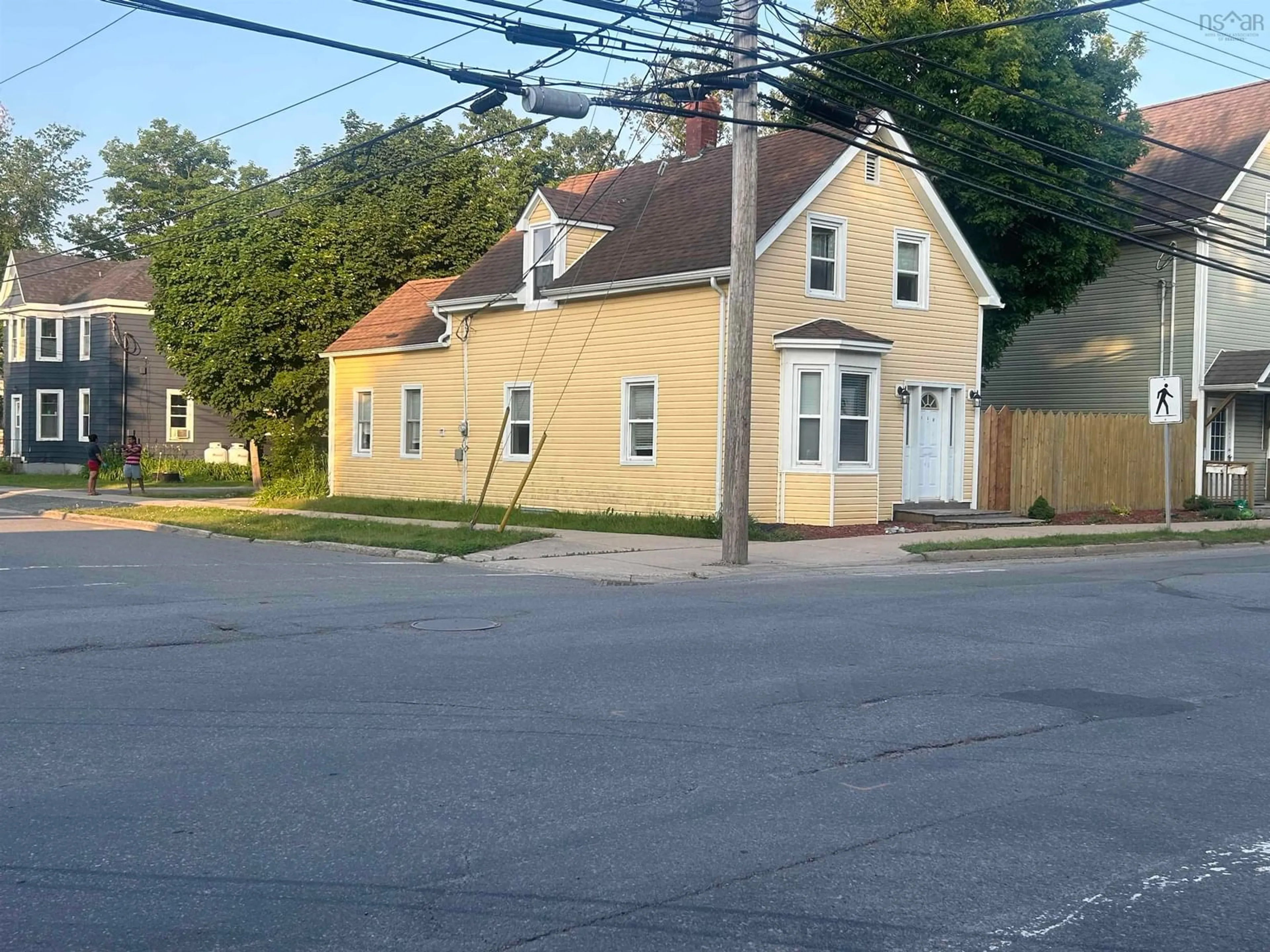 A pic from outside/outdoor area/front of a property/back of a property/a pic from drone, street for 120 College Street, Antigonish Nova Scotia B2G 1X8