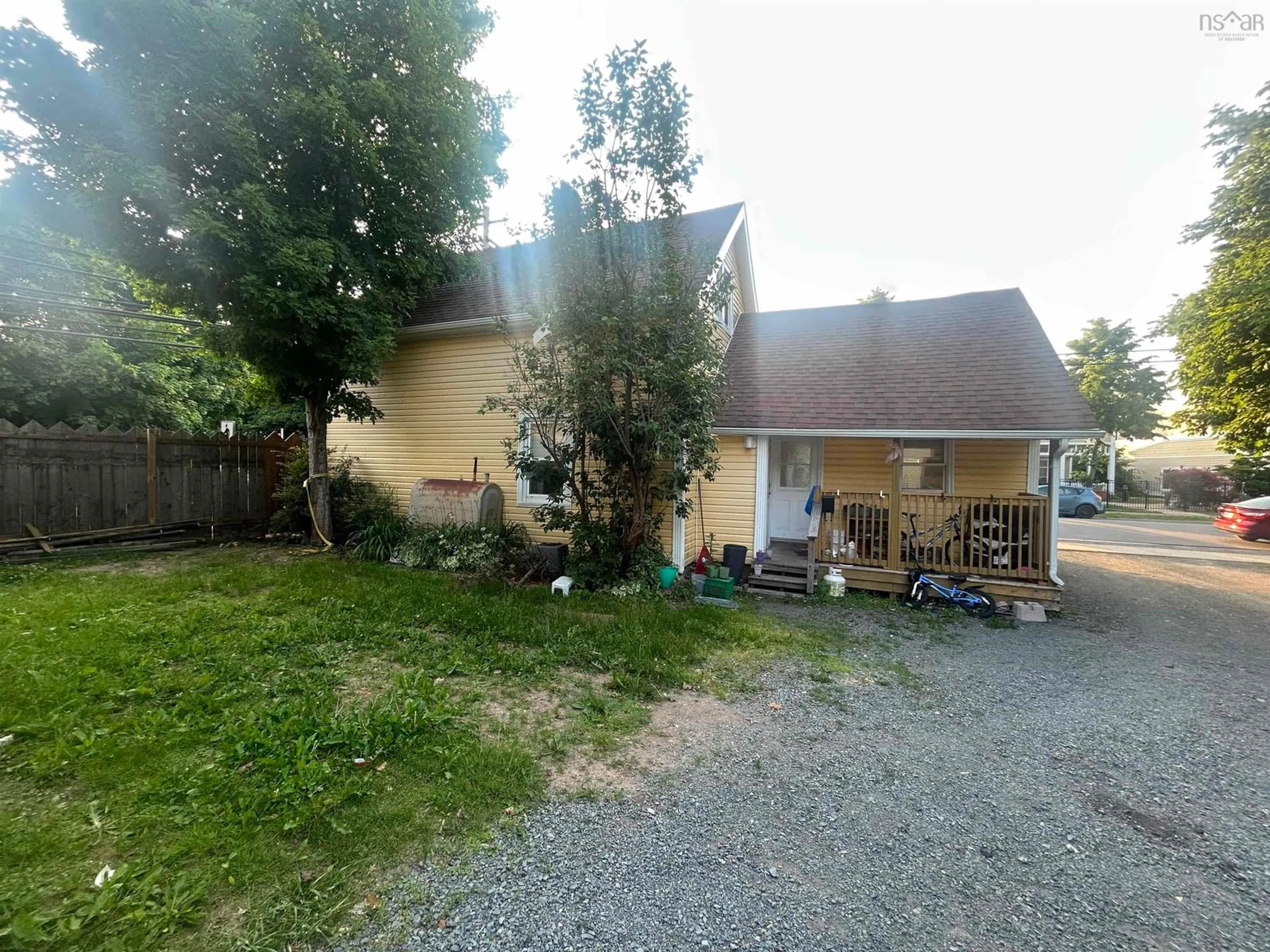 A pic from outside/outdoor area/front of a property/back of a property/a pic from drone, street for 120 College Street, Antigonish Nova Scotia B2G 1X8