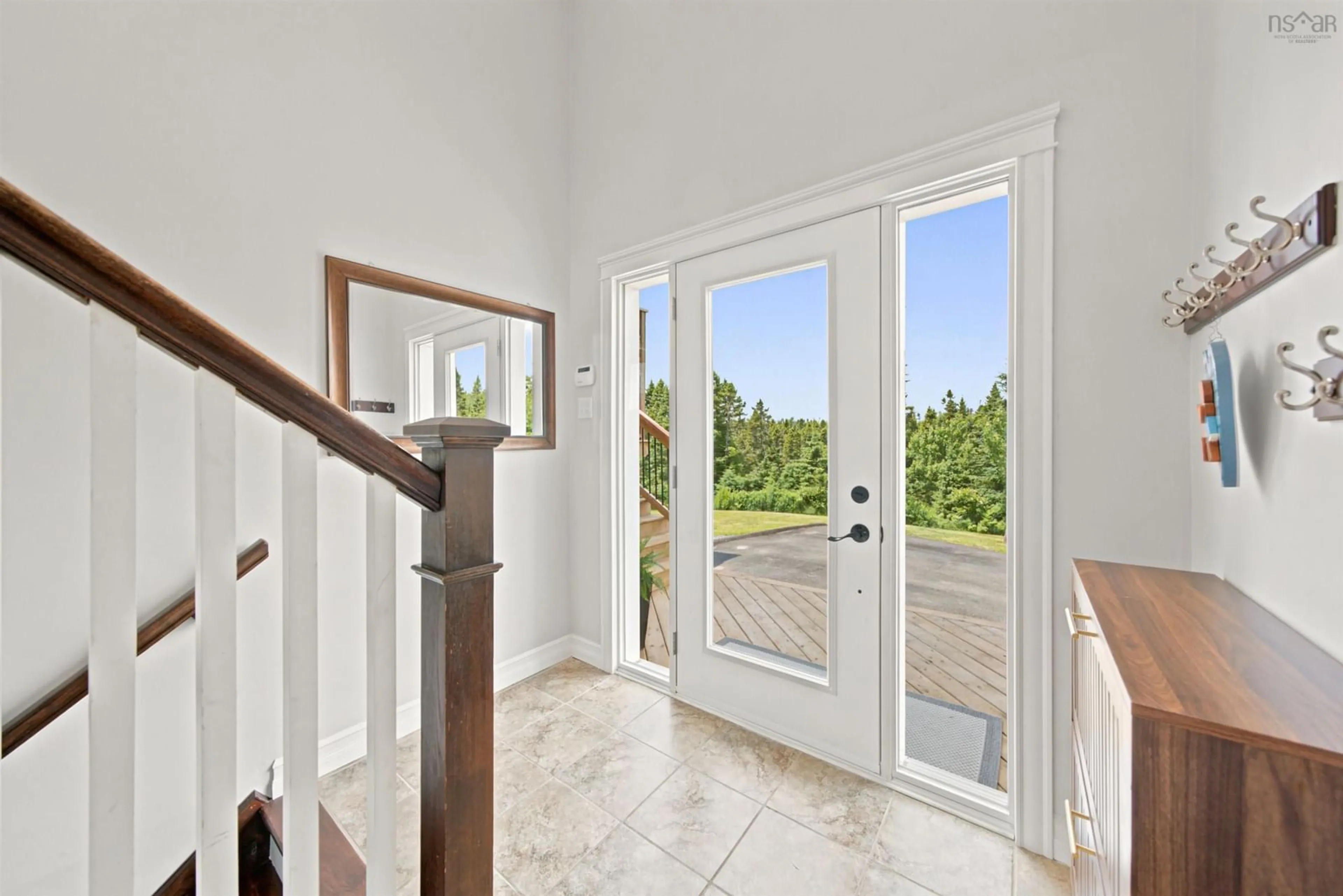 Indoor entryway for 14 Jaycor Crt, Bayside Nova Scotia B3Z 0H3