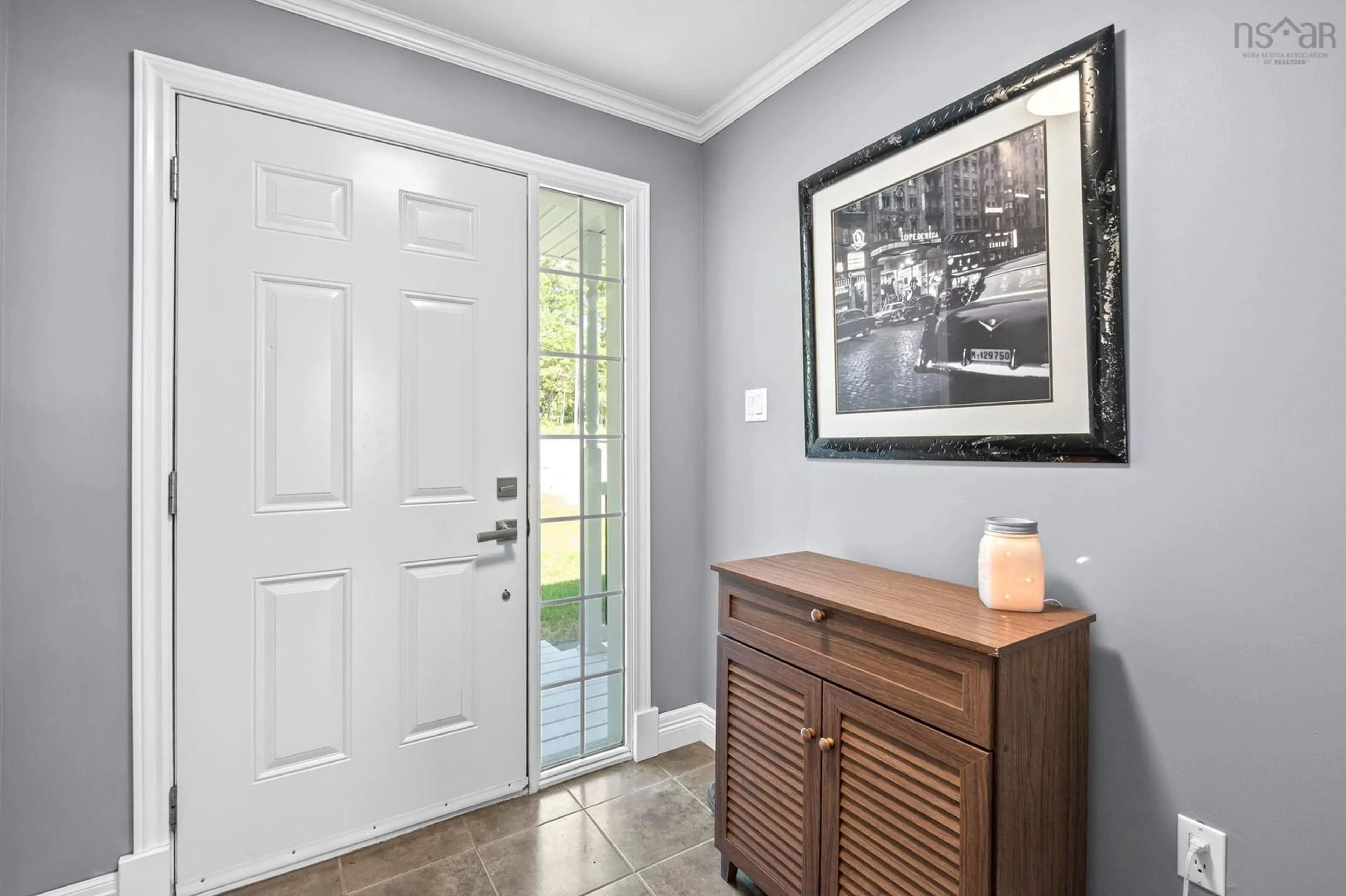 Indoor entryway for 115 Ardoise Lane, Ardoise Nova Scotia B0N 1L0
