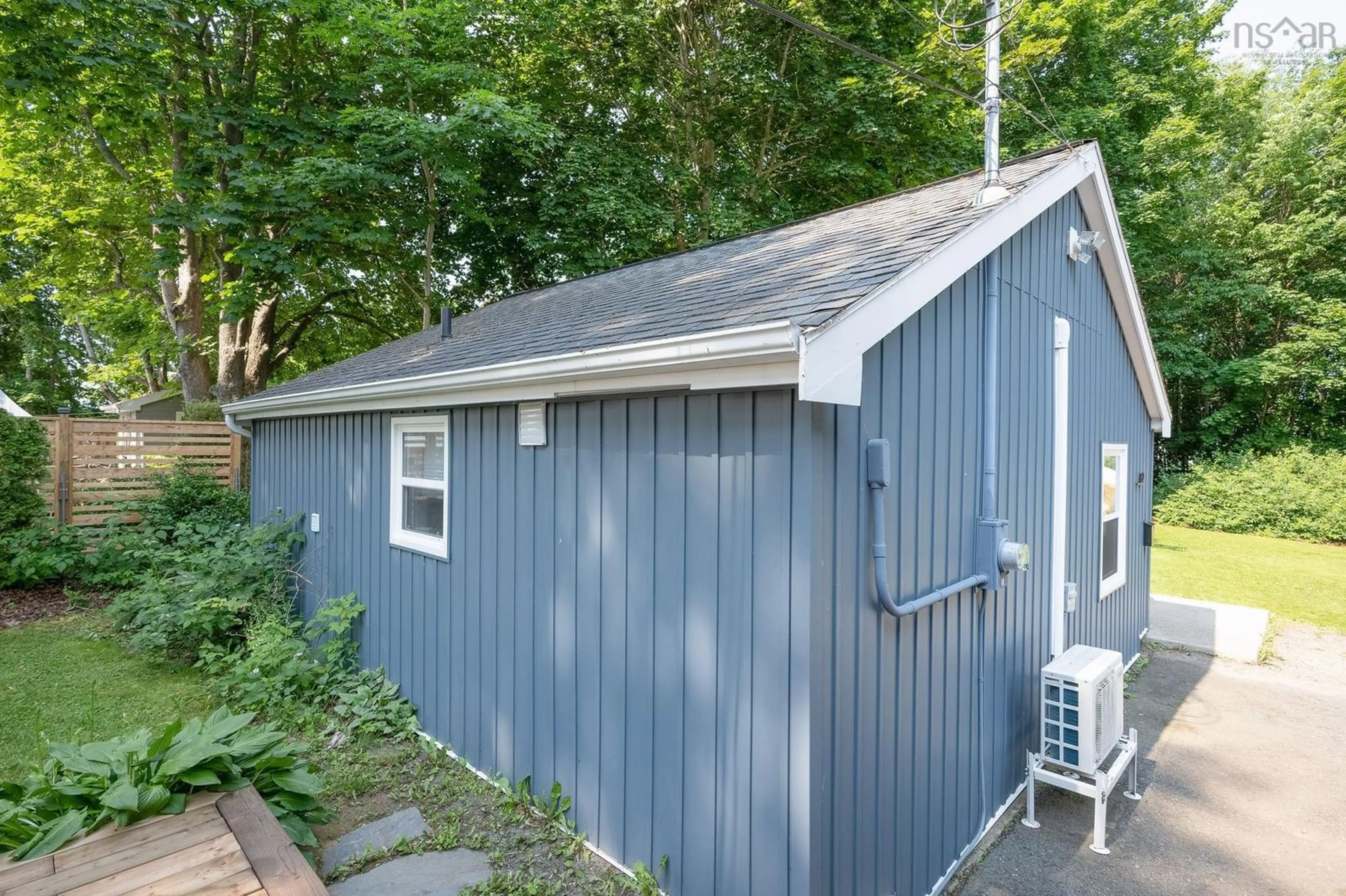 Shed for 118 Belcher St, Kentville Nova Scotia B4N 1C9