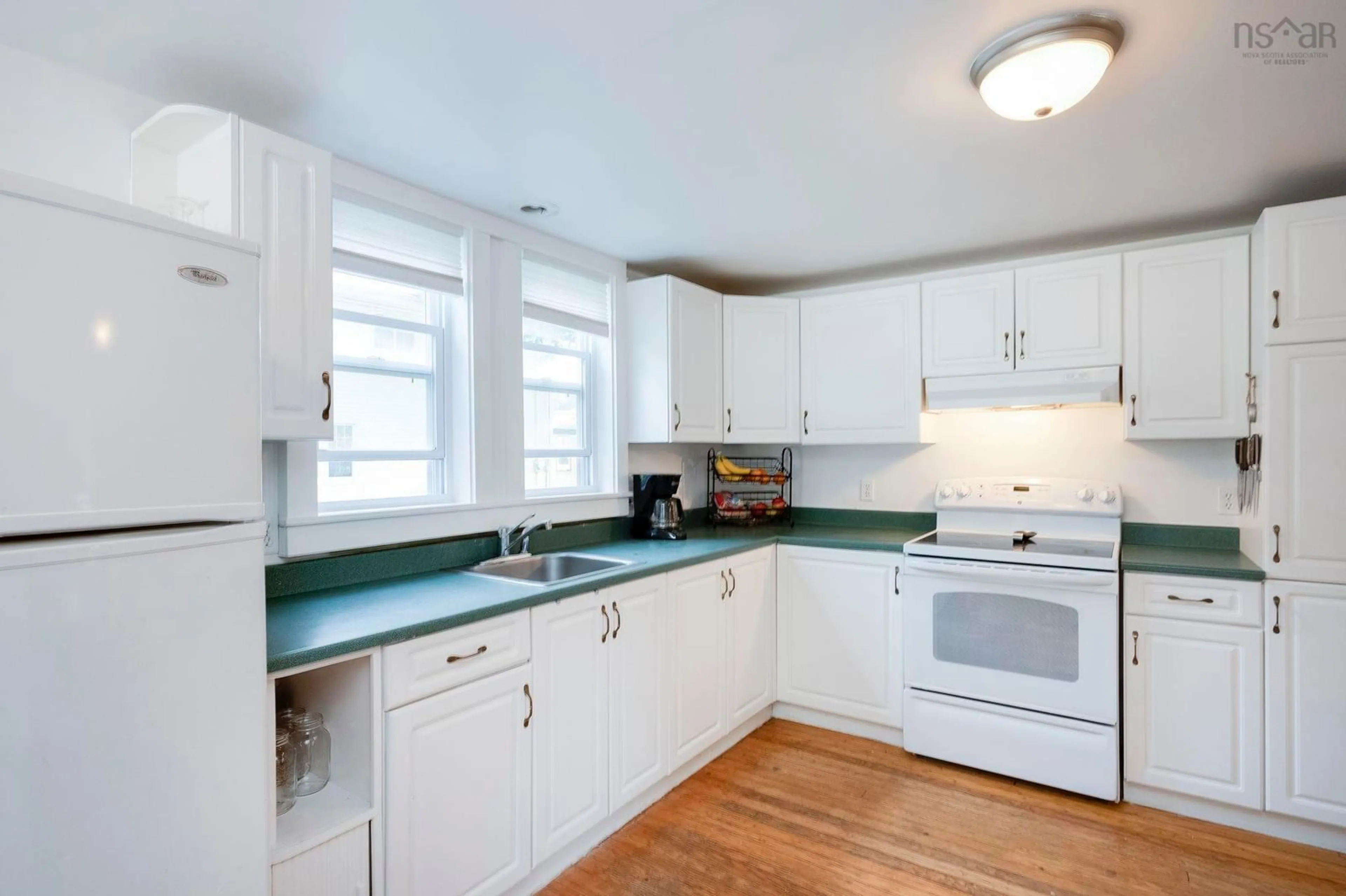 Standard kitchen, unknown for 118 Belcher St, Kentville Nova Scotia B4N 1C9