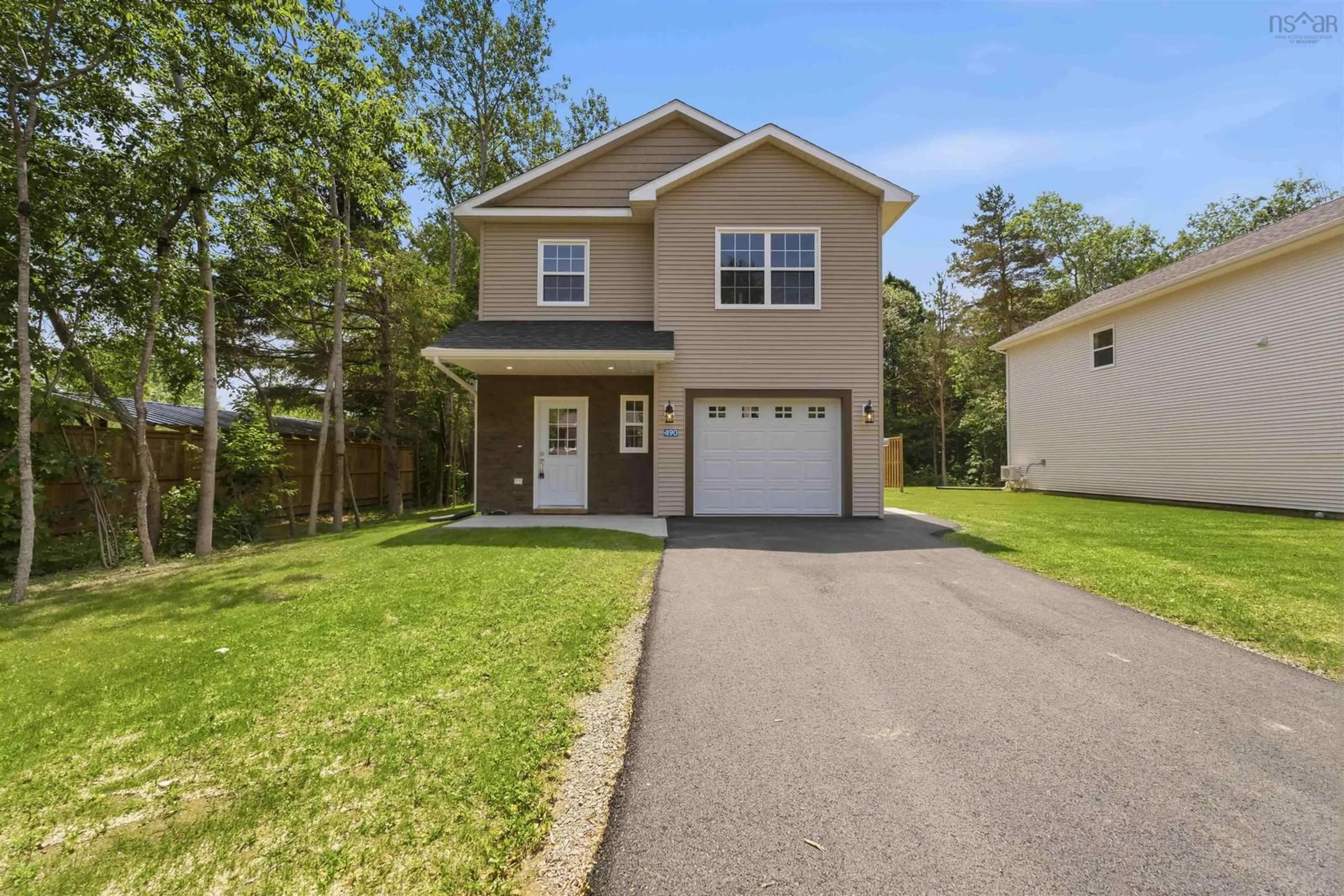Home with vinyl exterior material, street for Bill St #490, Kingston Nova Scotia B0P 1R0