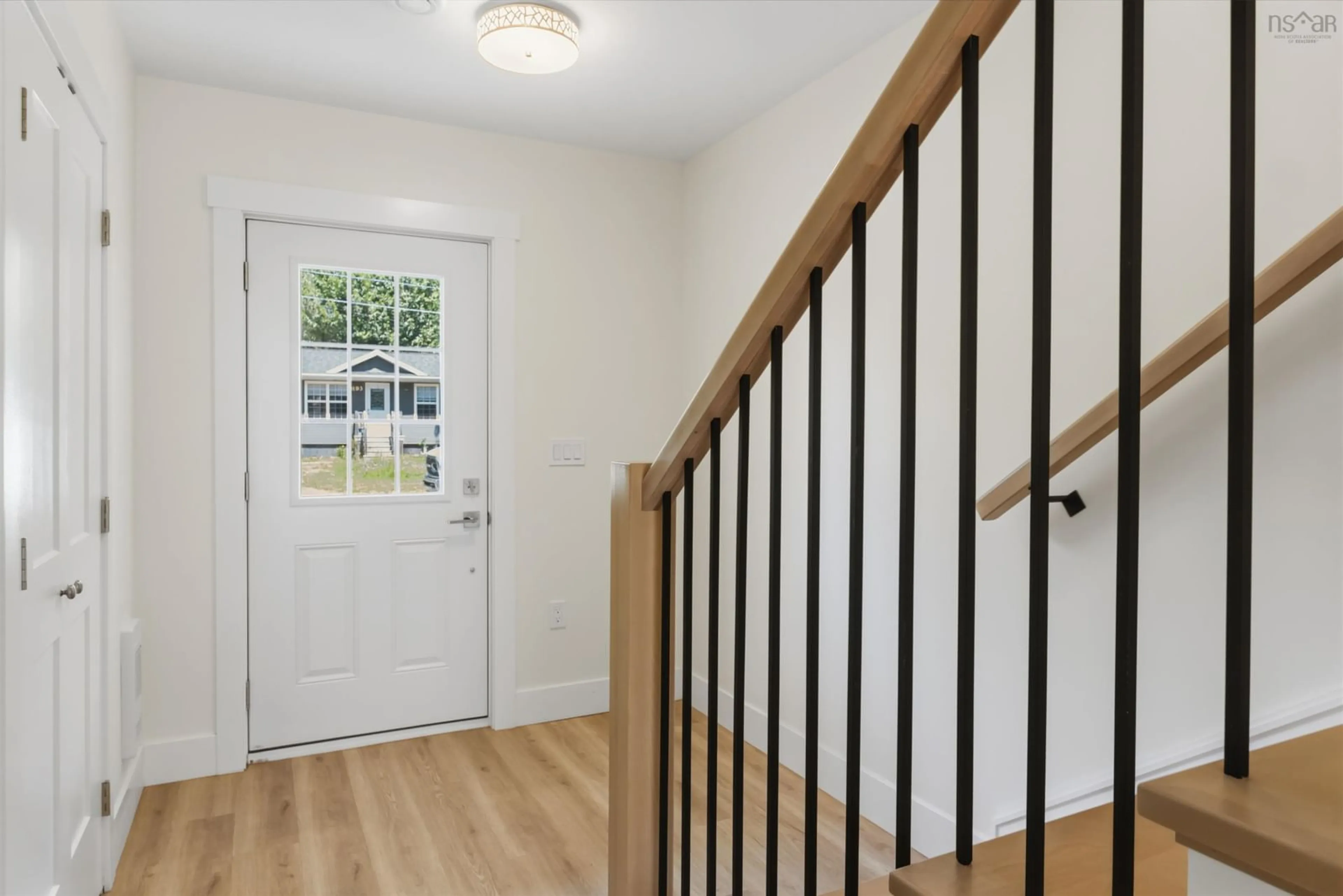 Indoor entryway for Bill St #490, Kingston Nova Scotia B0P 1R0