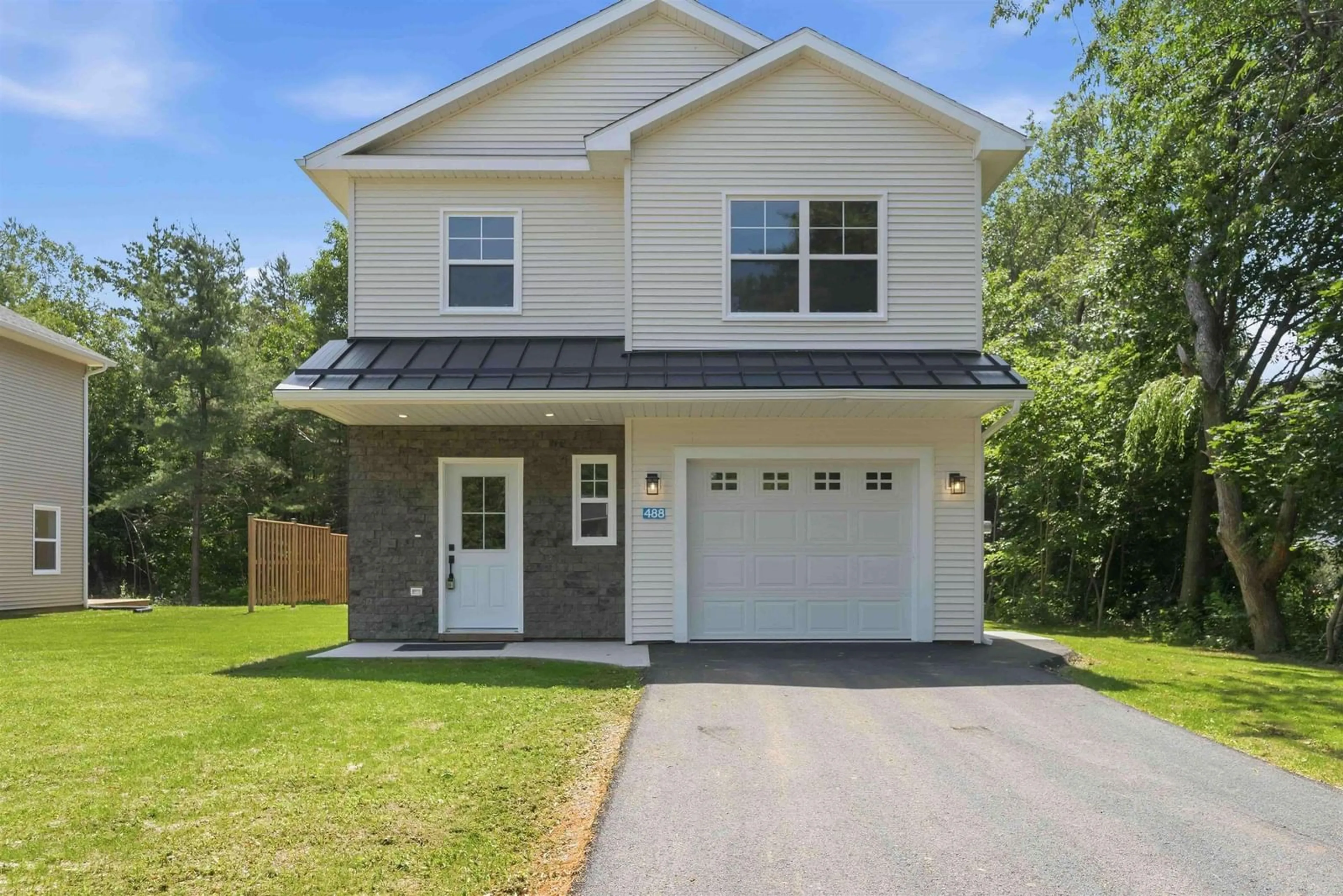 Home with vinyl exterior material, street for 488 Bill St, Kings County Nova Scotia B0P 1R0