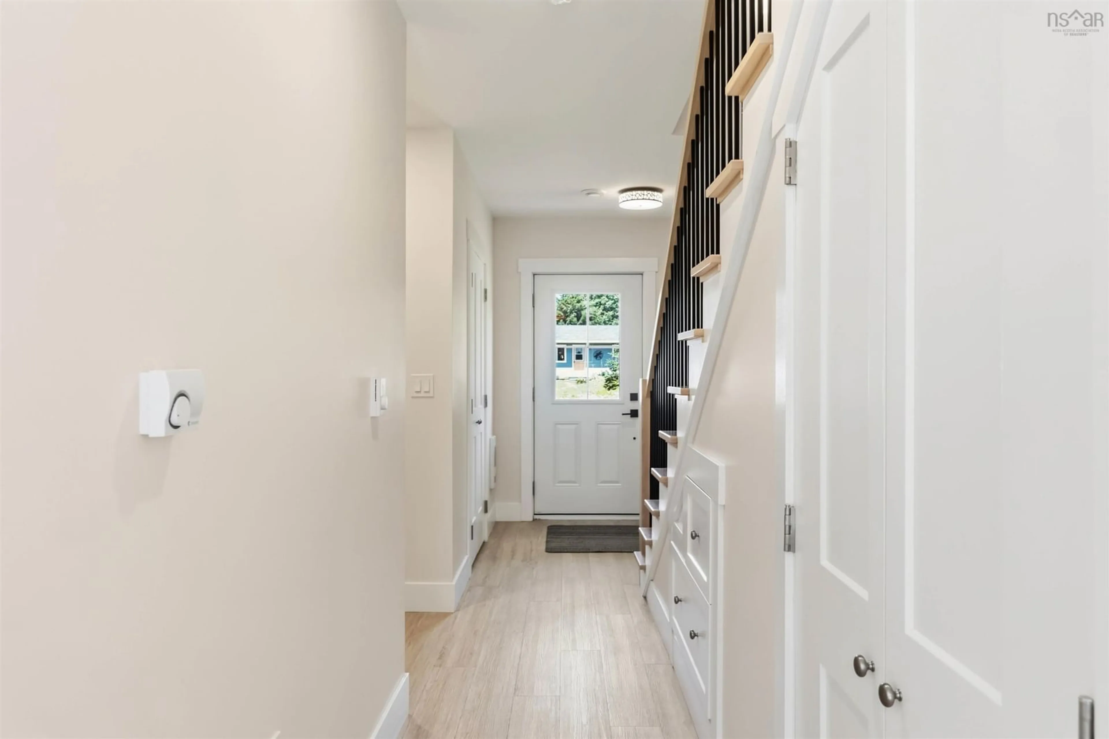 Indoor entryway for 488 Bill St, Kings County Nova Scotia B0P 1R0
