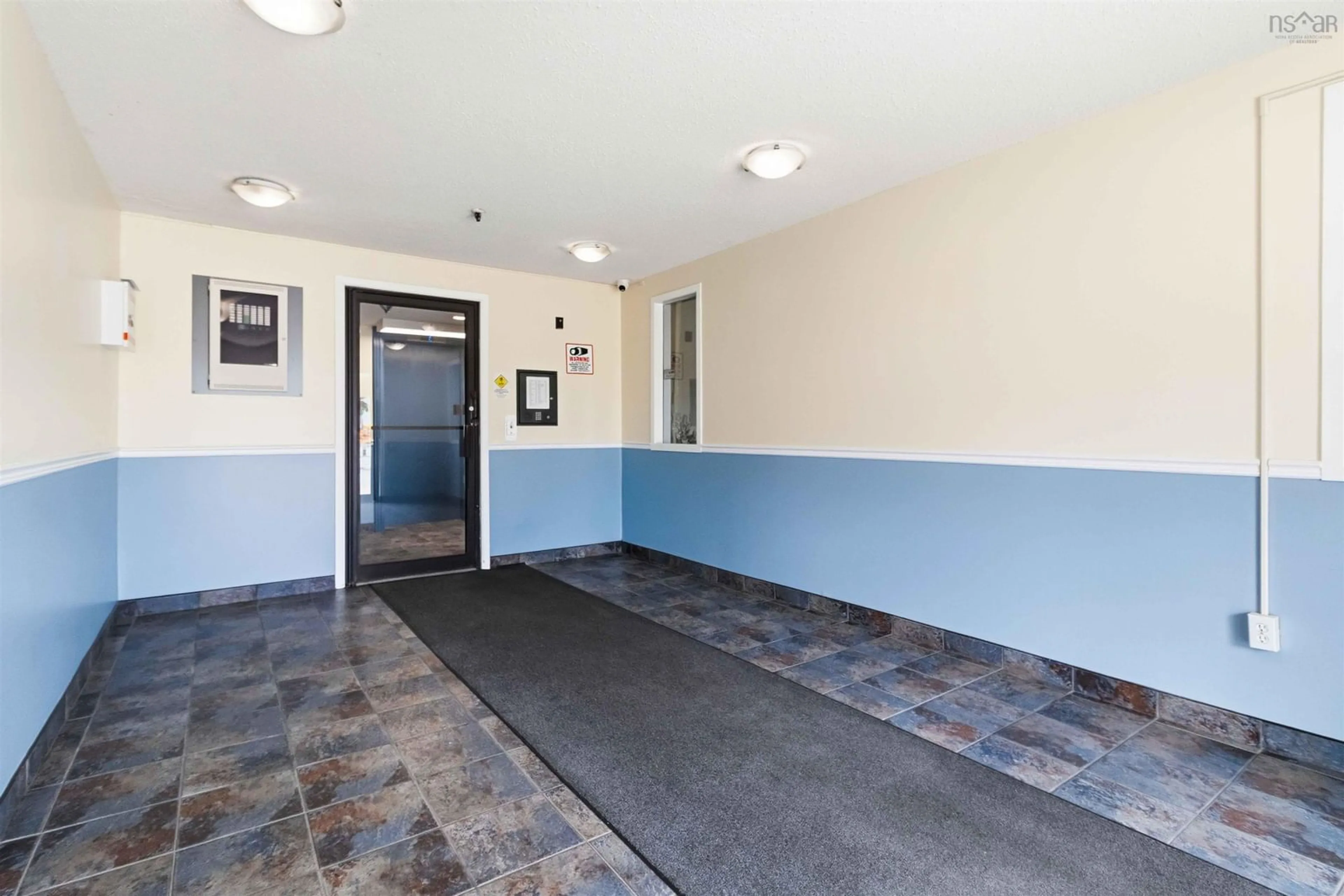 Indoor foyer for 281 Windmill Rd #230, Dartmouth Nova Scotia B3A 4P9