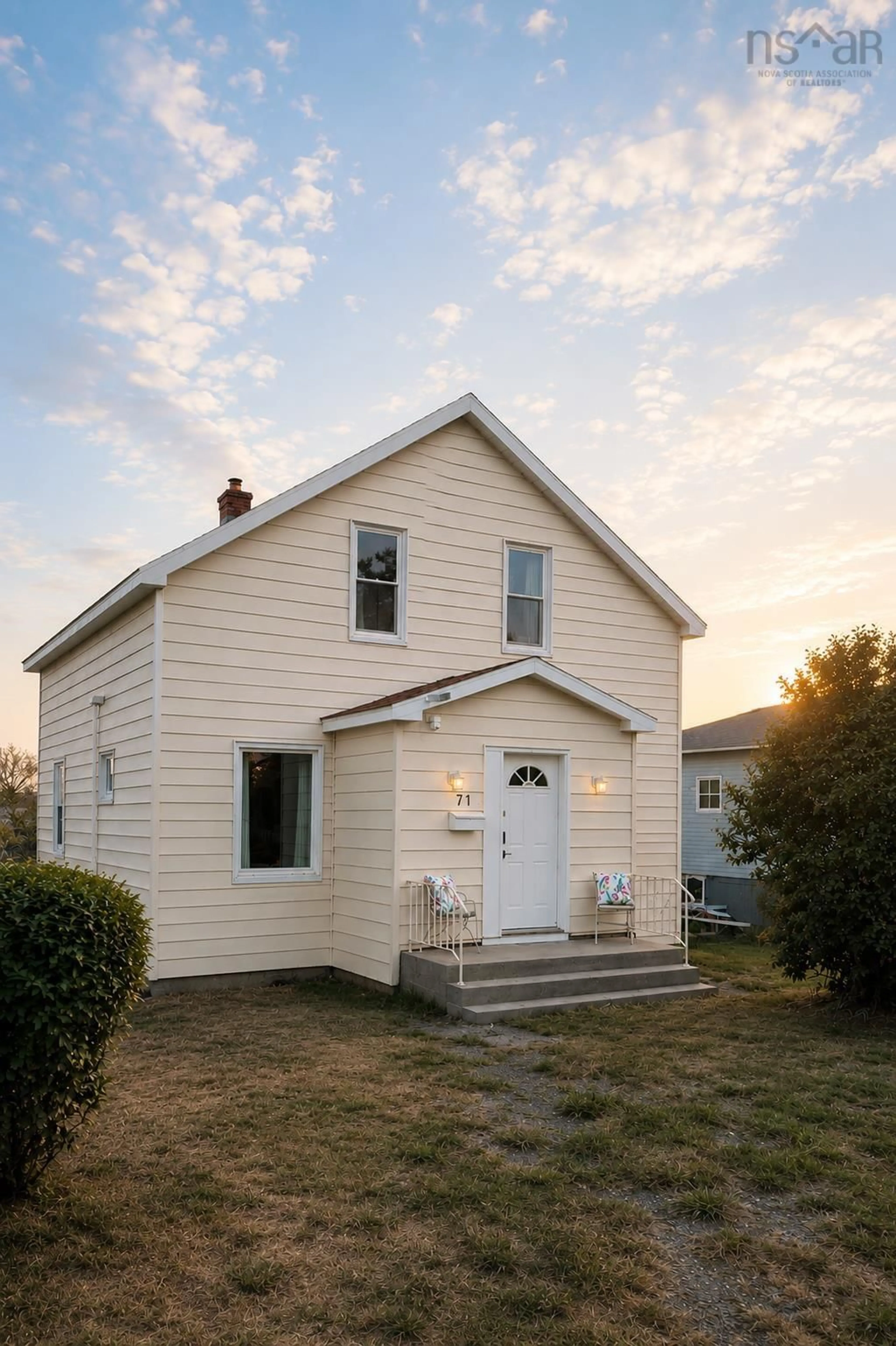 Home with vinyl exterior material, building for 71 Richmond St, Sydney Nova Scotia B1P 2V1