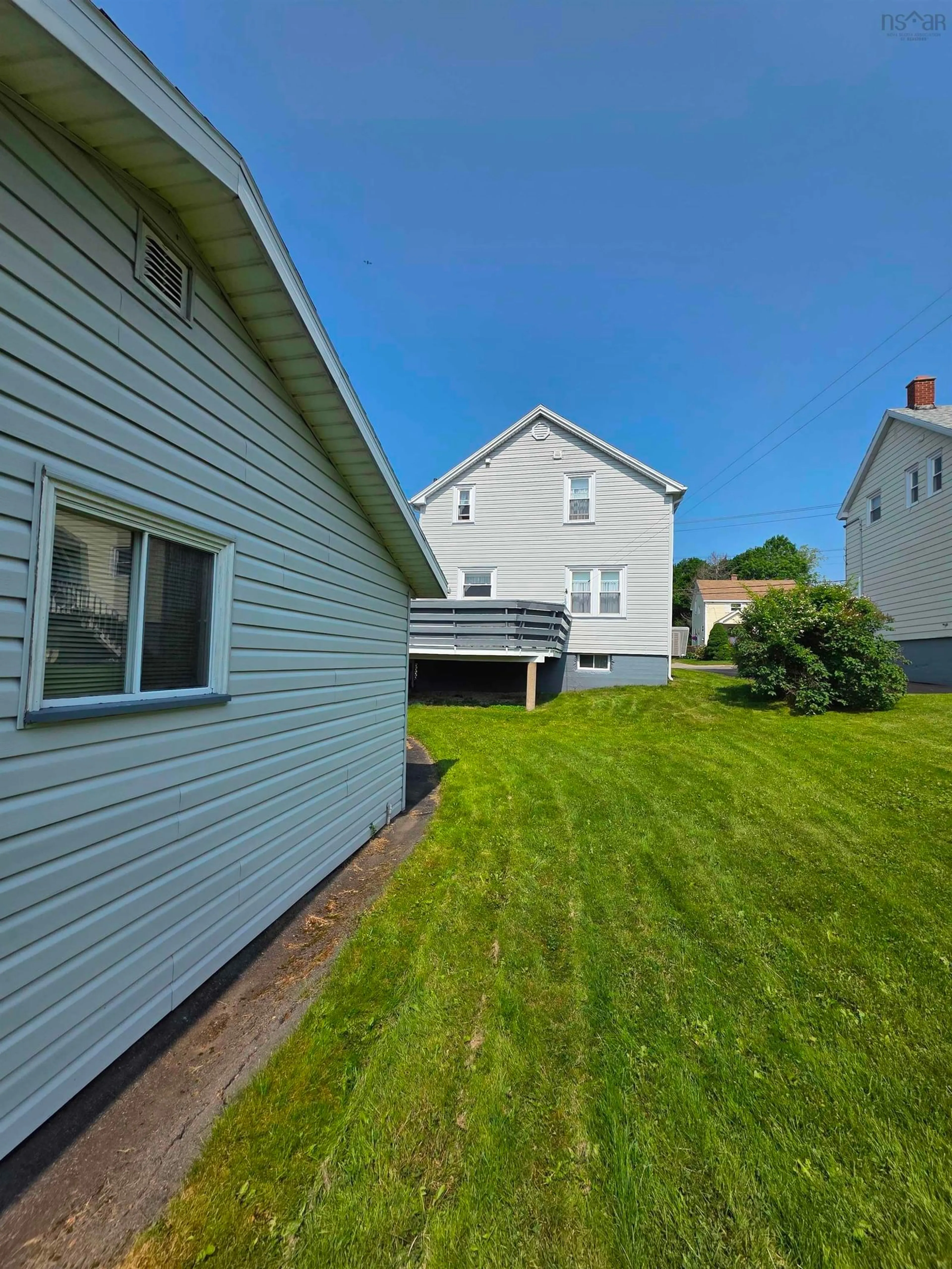 Unknown for 172 Cabot St, Sydney Nova Scotia B1P 4E3