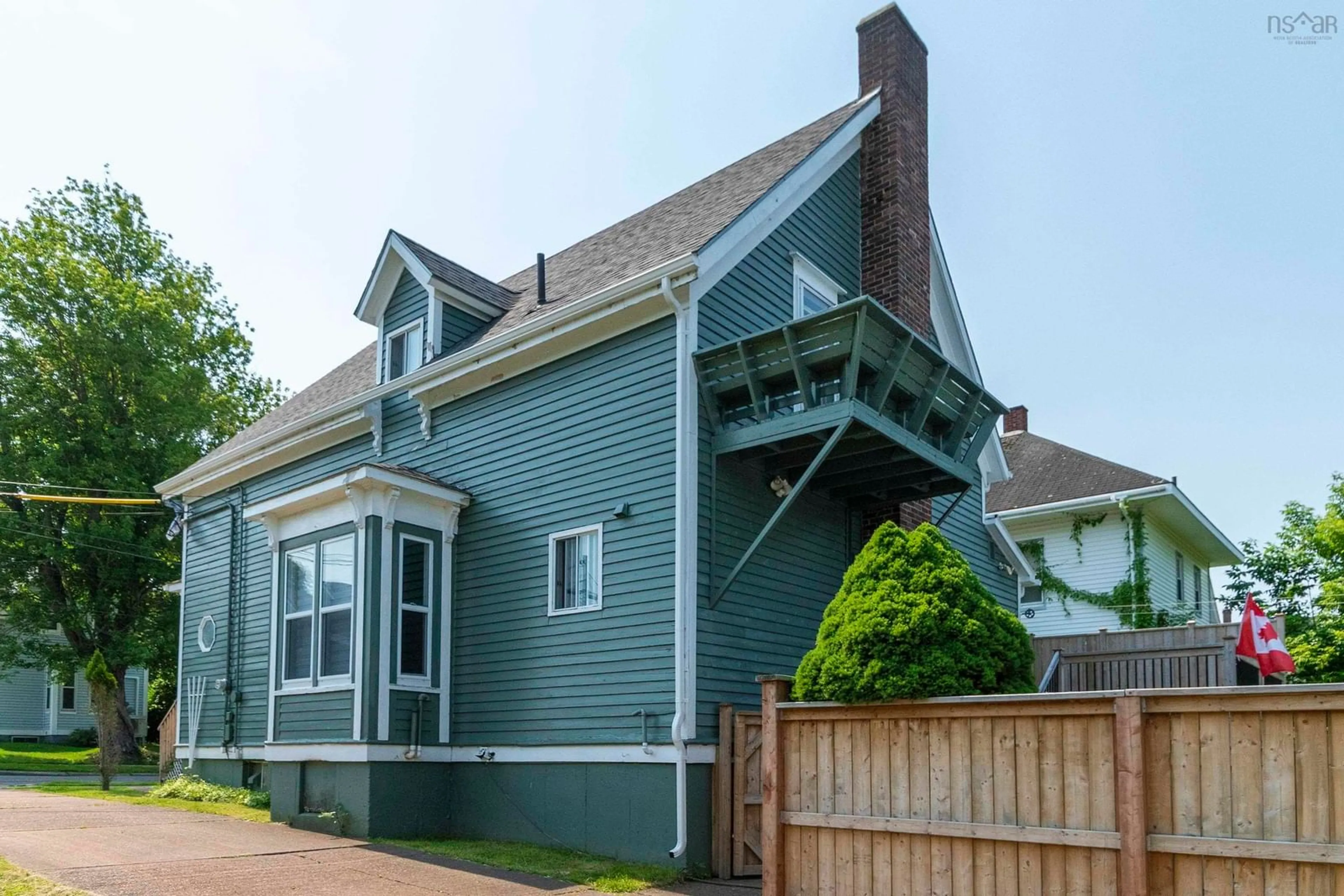 Home with vinyl exterior material, street for 453 Pleasant St, New Glasgow Nova Scotia B2H 2Z5