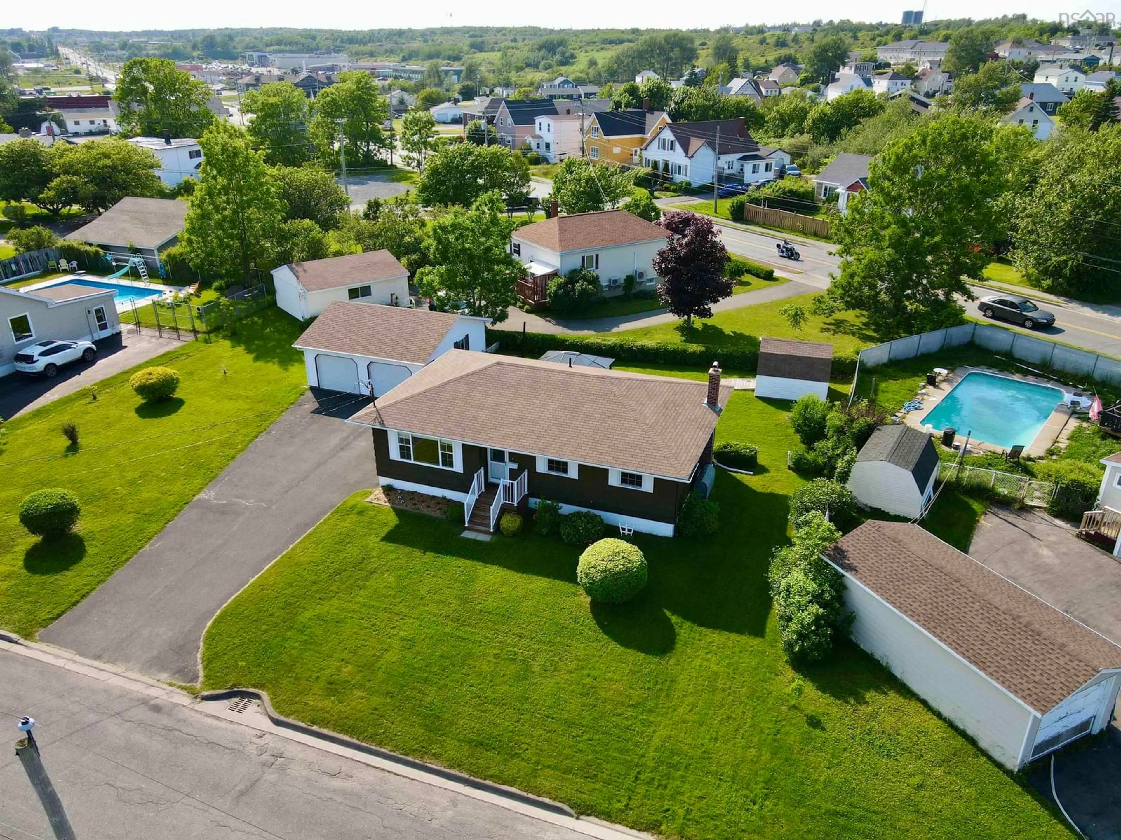 A pic from outside/outdoor area/front of a property/back of a property/a pic from drone, street for 6 Rosewood Ave, Glace Bay Nova Scotia B1A 2Y3
