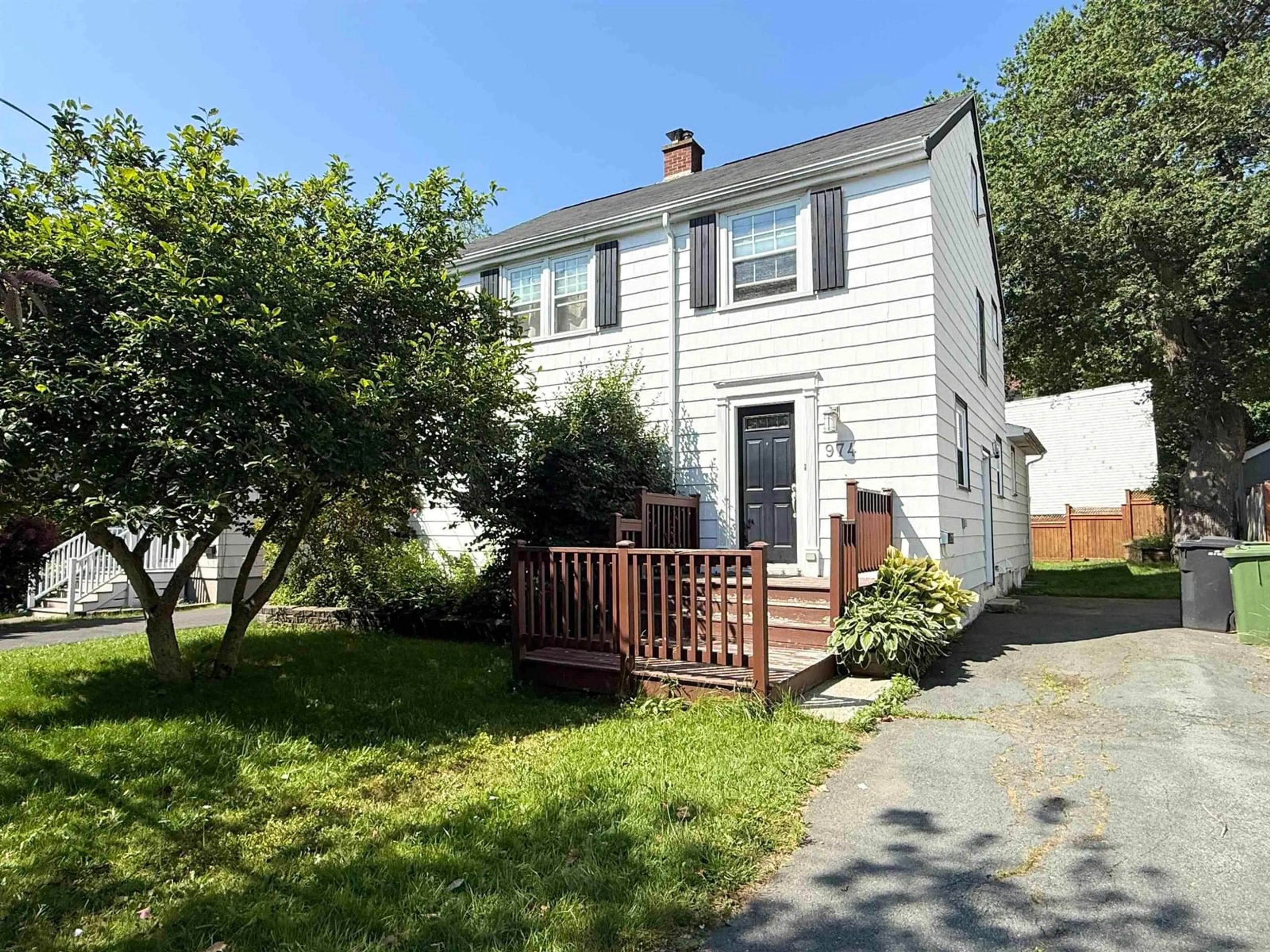 A pic from outside/outdoor area/front of a property/back of a property/a pic from drone, street for Mclean St #974, Halifax Nova Scotia B3H 2V1
