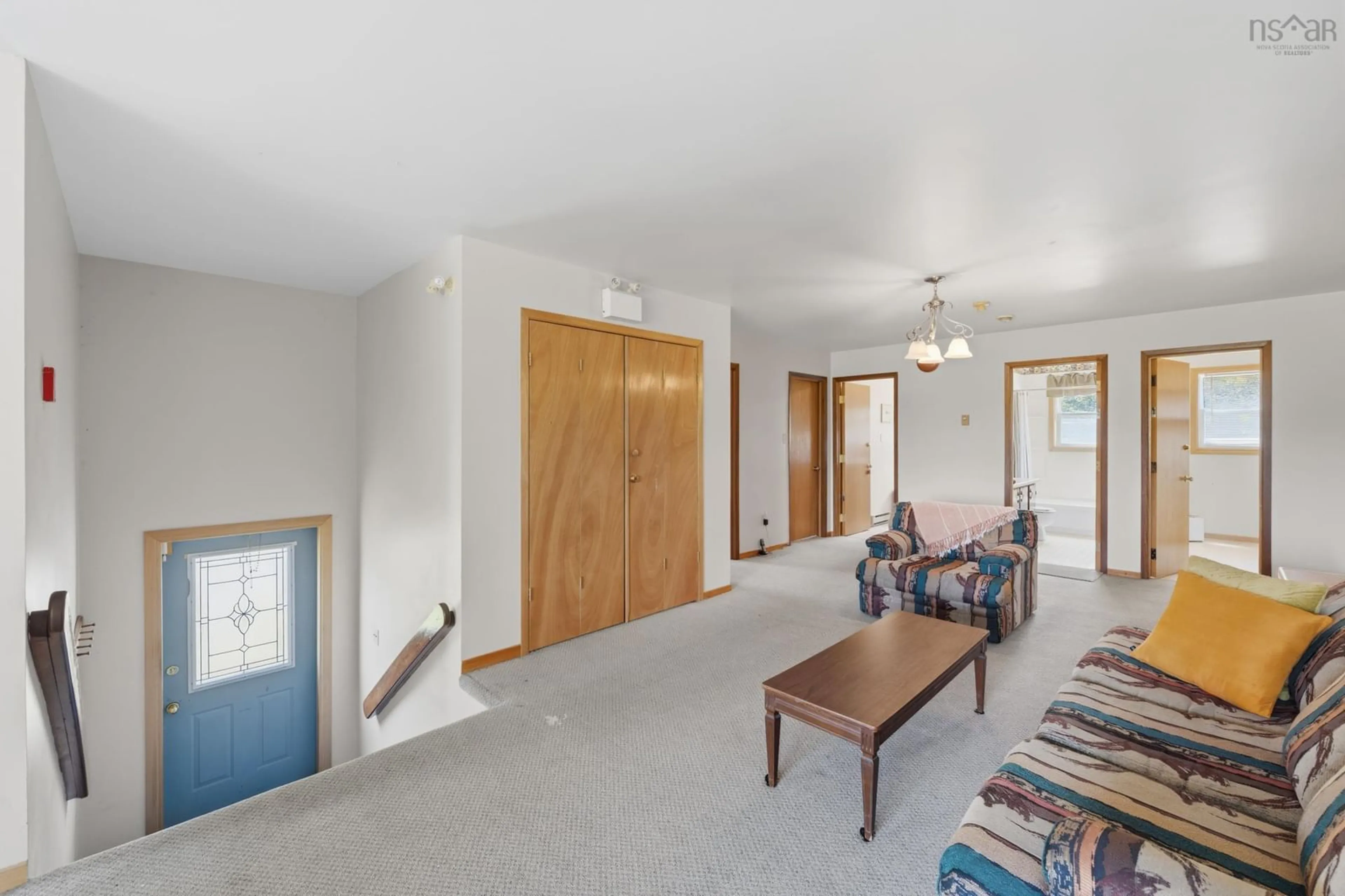 Indoor foyer for 6 Dimock Rd, Margaretsville Nova Scotia B0S 1N0