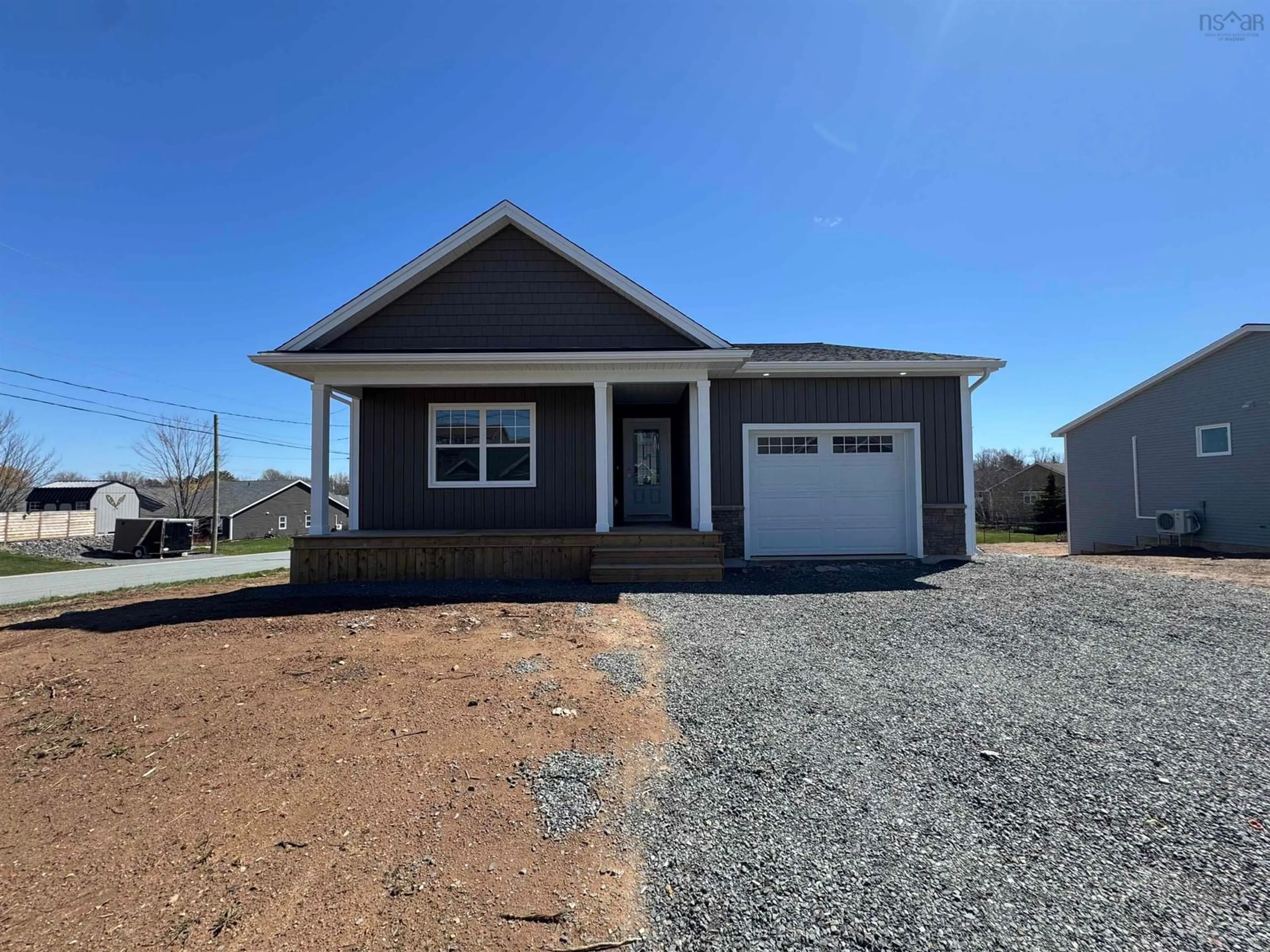 Home with vinyl exterior material, unknown for 5 Goldenrod Crt, Falmouth Nova Scotia B0P 1L0