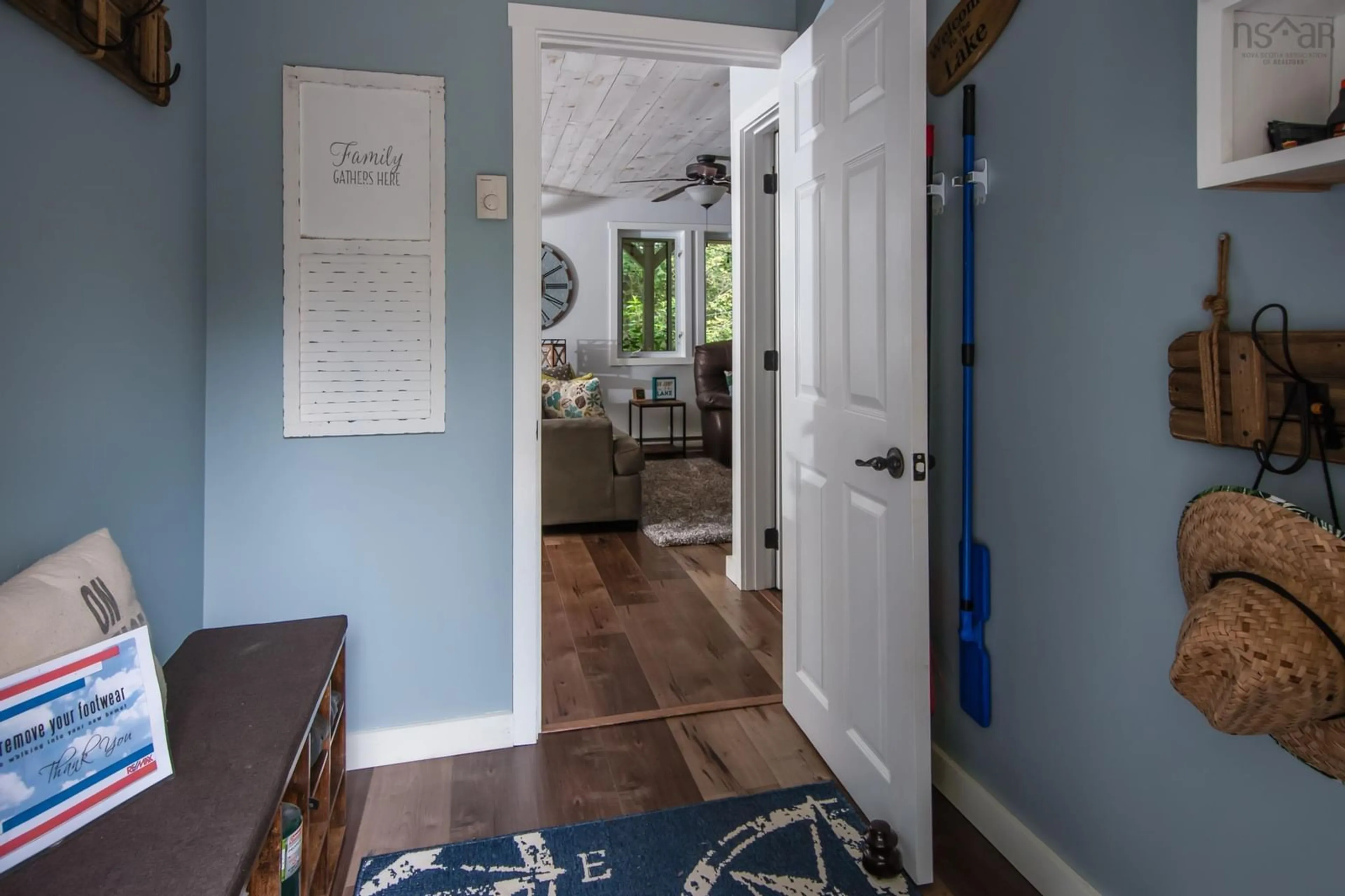 Indoor entryway for 642 High Landing Rd, Parkdale Nova Scotia B0R 1A0