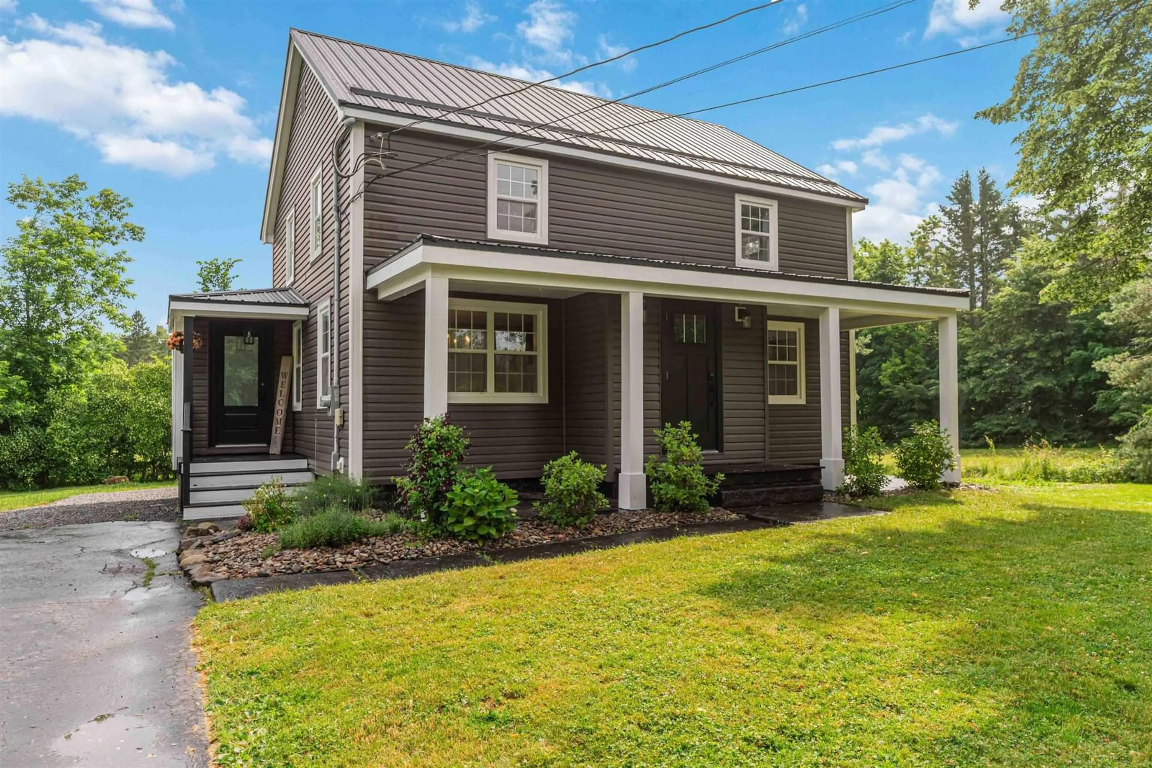Home with vinyl exterior material, street for 17 Kendall Lane, Currys Corner Nova Scotia B0N 2T0