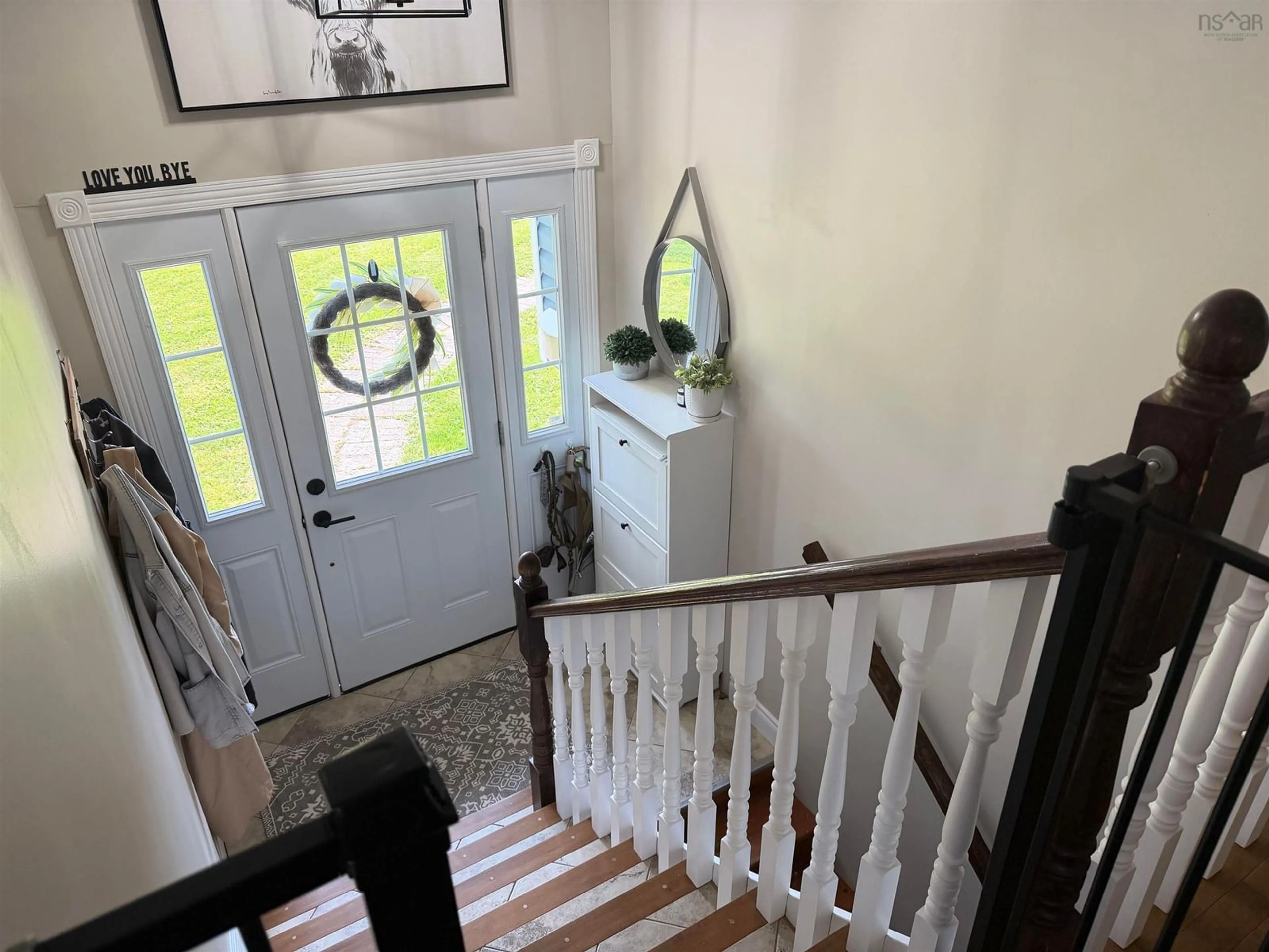 Indoor entryway for 6 Spruce Crt, Salmon River Nova Scotia B2N 5H7