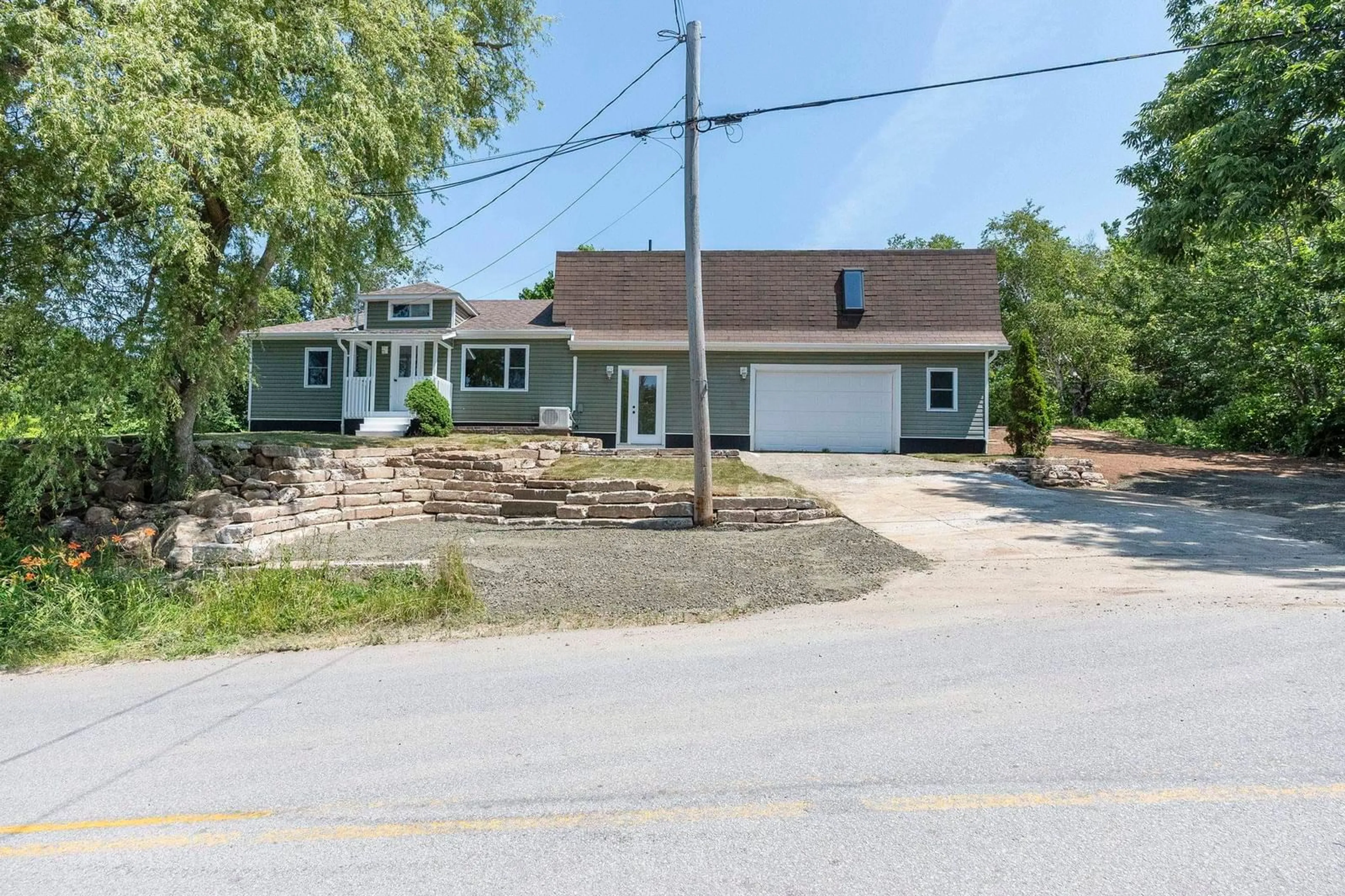 A pic from outside/outdoor area/front of a property/back of a property/a pic from drone, street for 638 Port Lorne Road Rd, Port Lorne Nova Scotia B0S 1R0