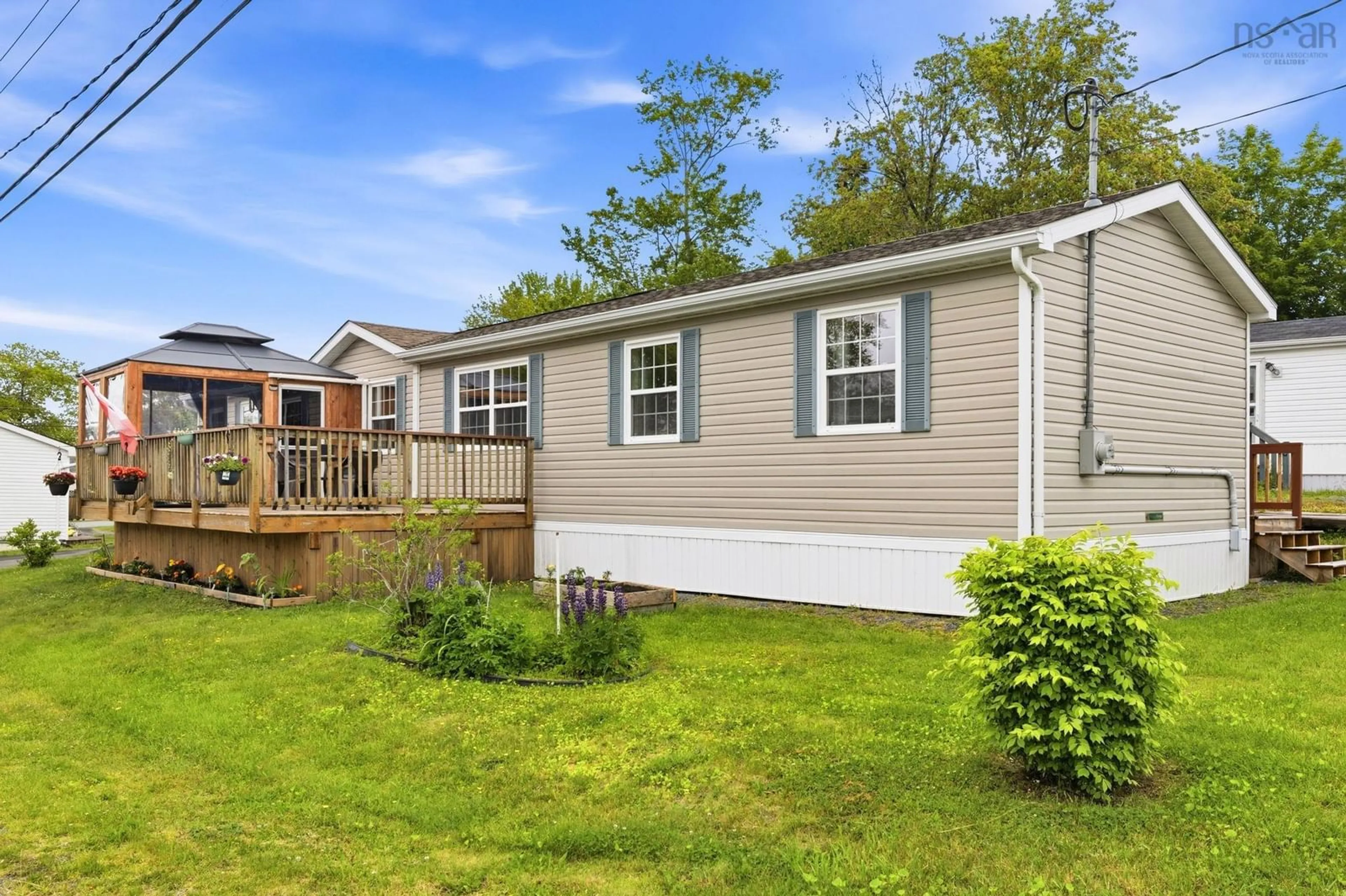 Home with vinyl exterior material, unknown for 1 Sneezy Ave, Lake Echo Nova Scotia B3E 1C4