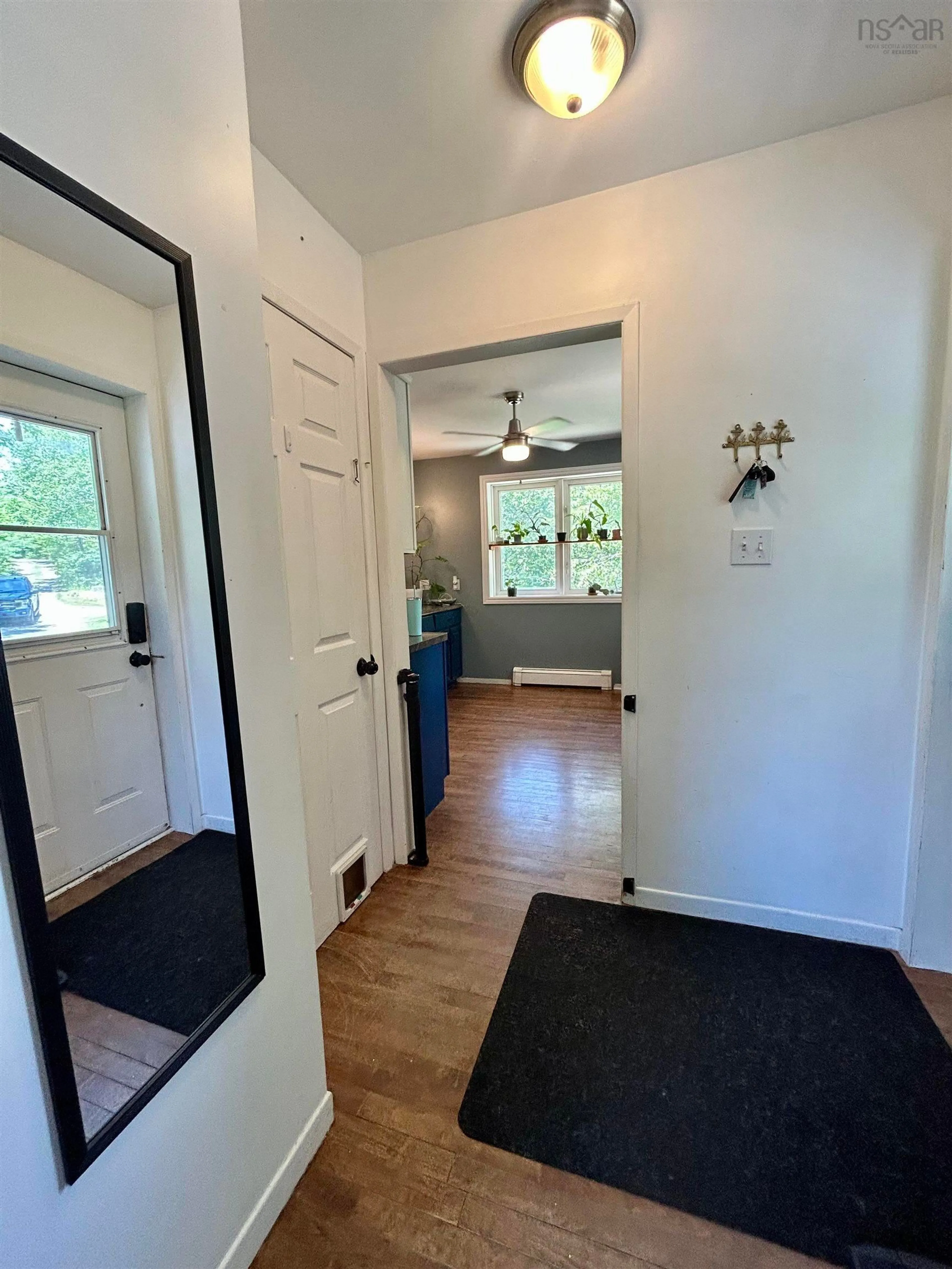 Indoor entryway for 1209 Highway 4, Mount Thom Nova Scotia B0K 1P0