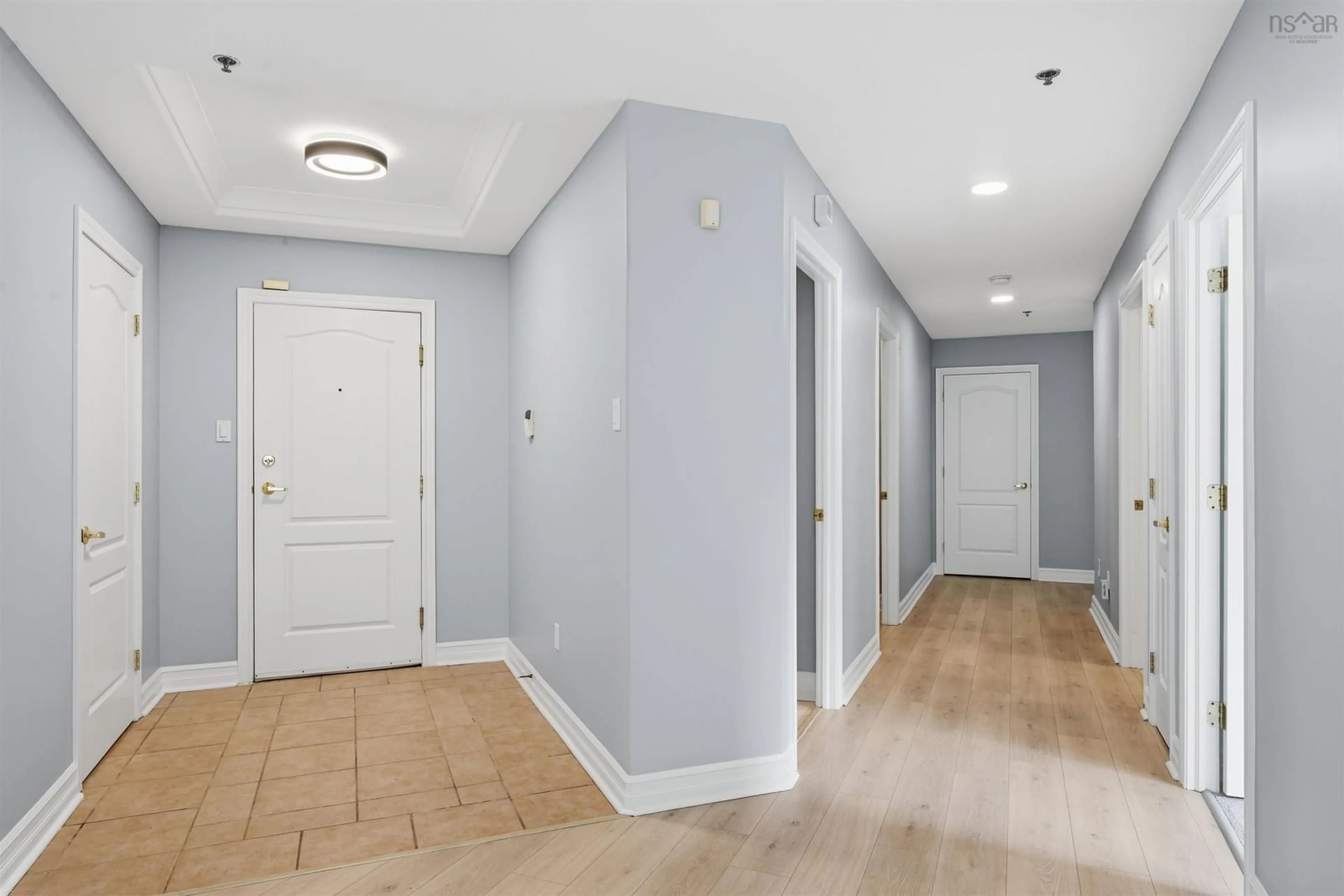 Indoor foyer for 621 Portland Hills Dr Dr #107, Dartmouth Nova Scotia B2W 6N4