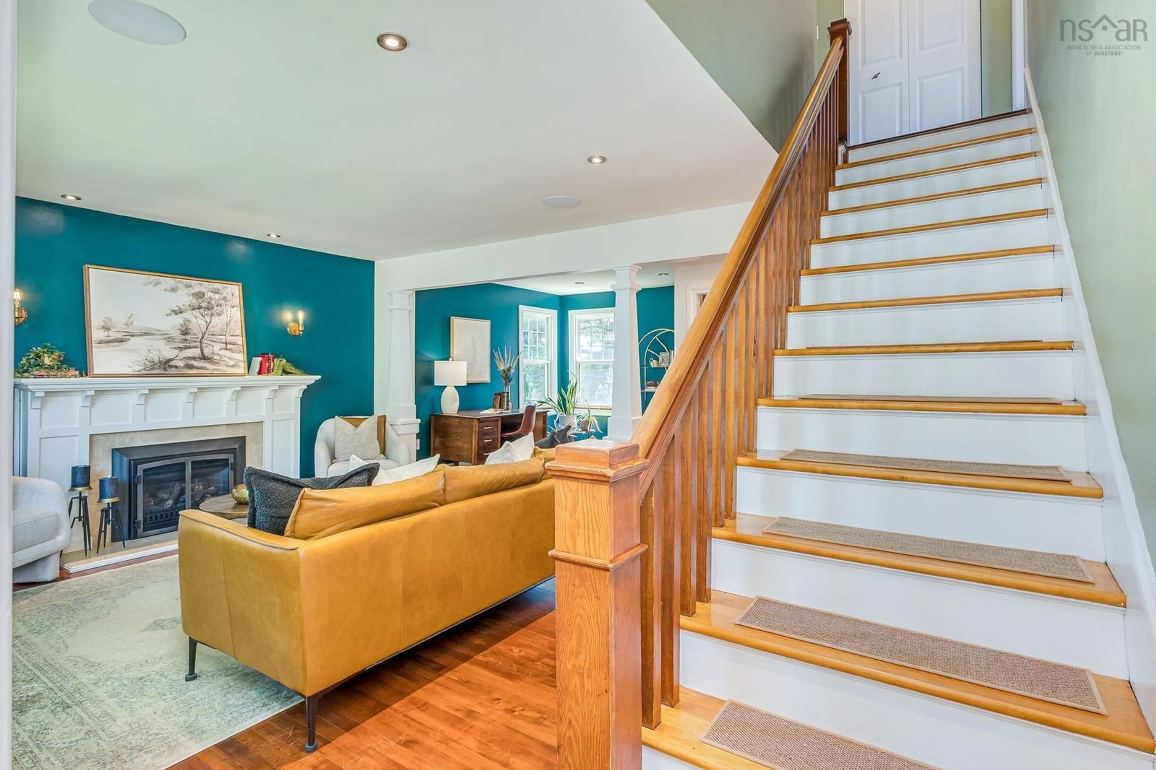 Stairs for 66 Newcastle St, Dartmouth Nova Scotia B2Y 3M5
