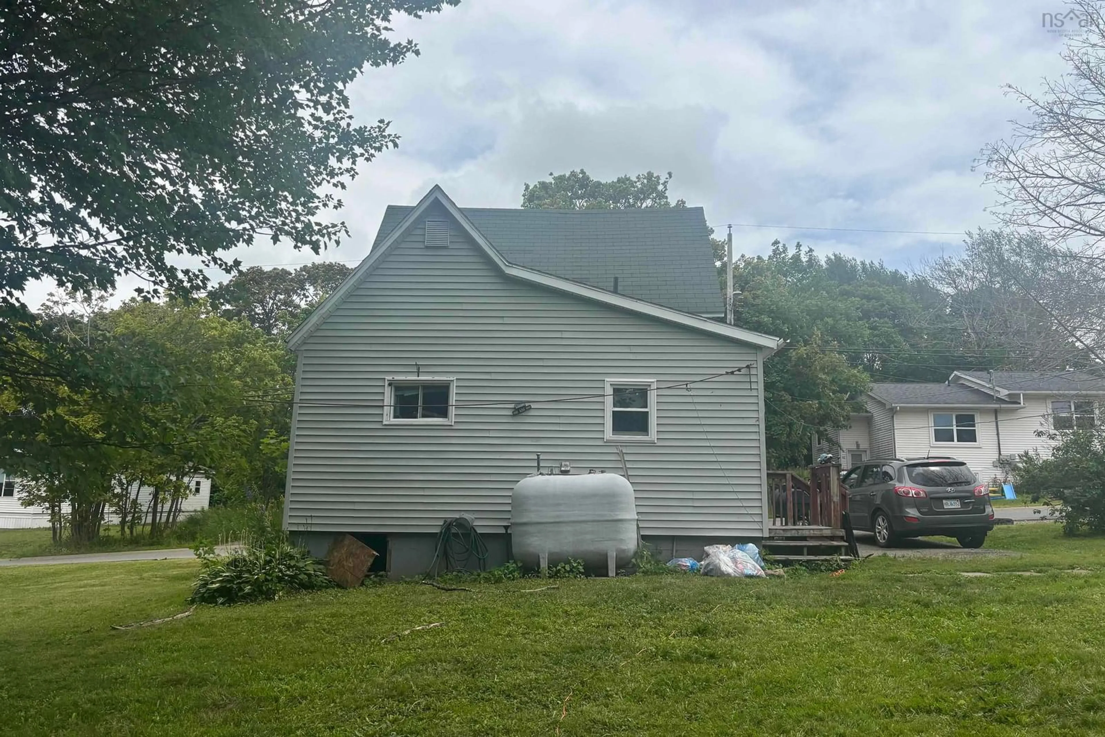 Shed for 59 Church St, Springhill Nova Scotia B0M 1X0