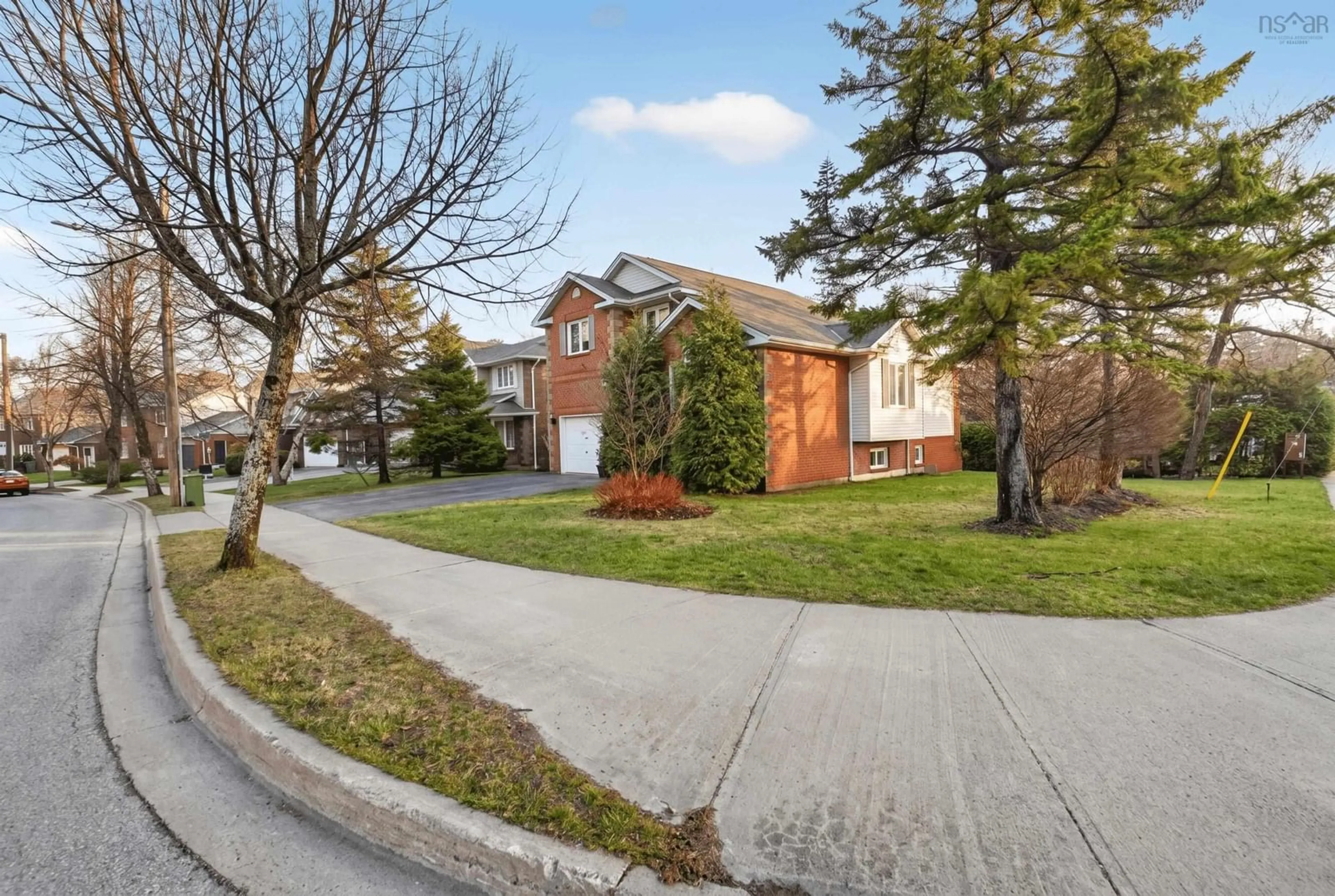 Unknown for 1 Brackley Pl, Halifax Nova Scotia B3M 4H2
