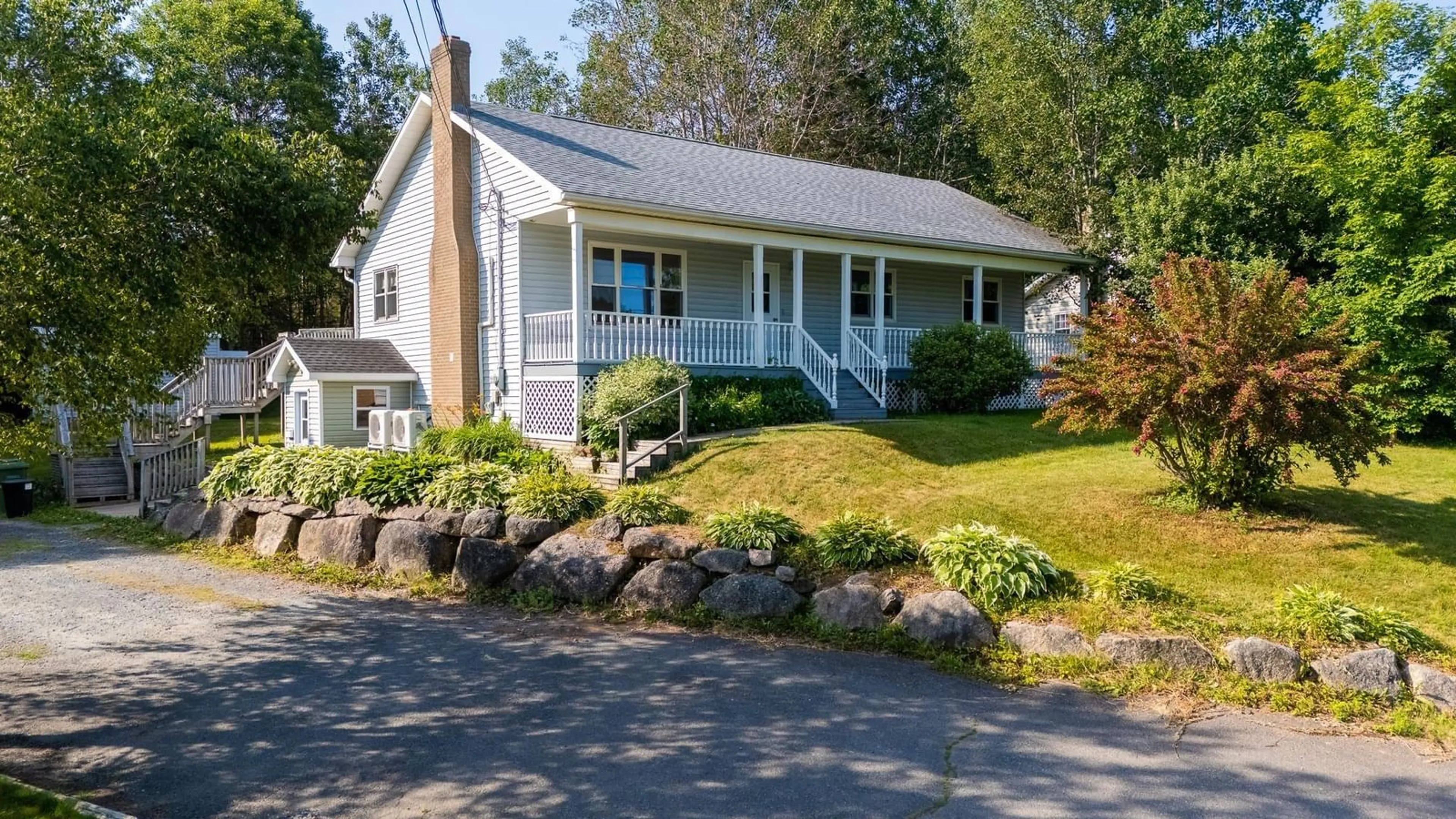 Home with vinyl exterior material, street for 1045 Club Cres, New Minas Nova Scotia B4N 5N7