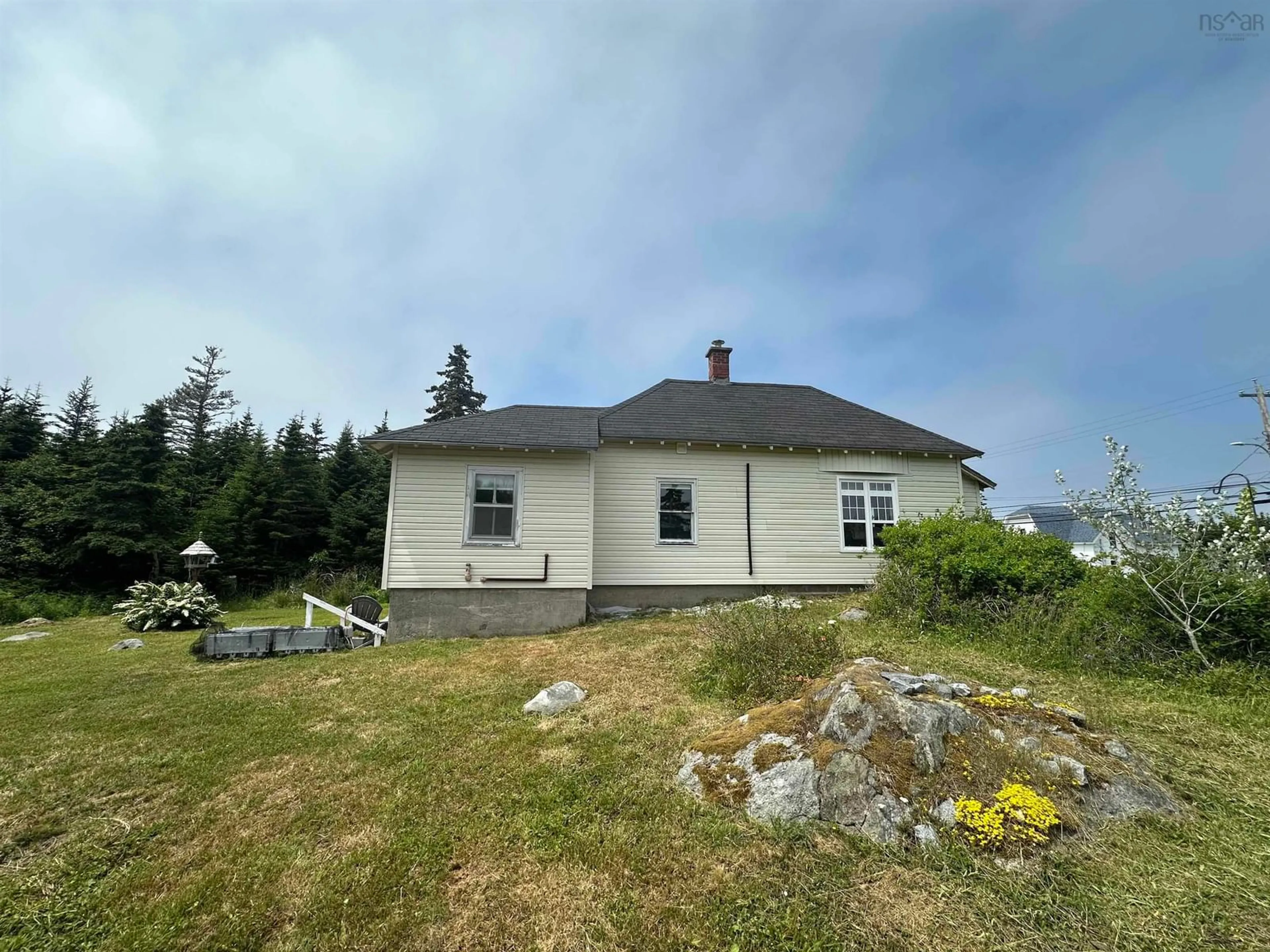 A pic from outside/outdoor area/front of a property/back of a property/a pic from drone, building for 1797 Highway 330, Newellton Nova Scotia B0W 1P0