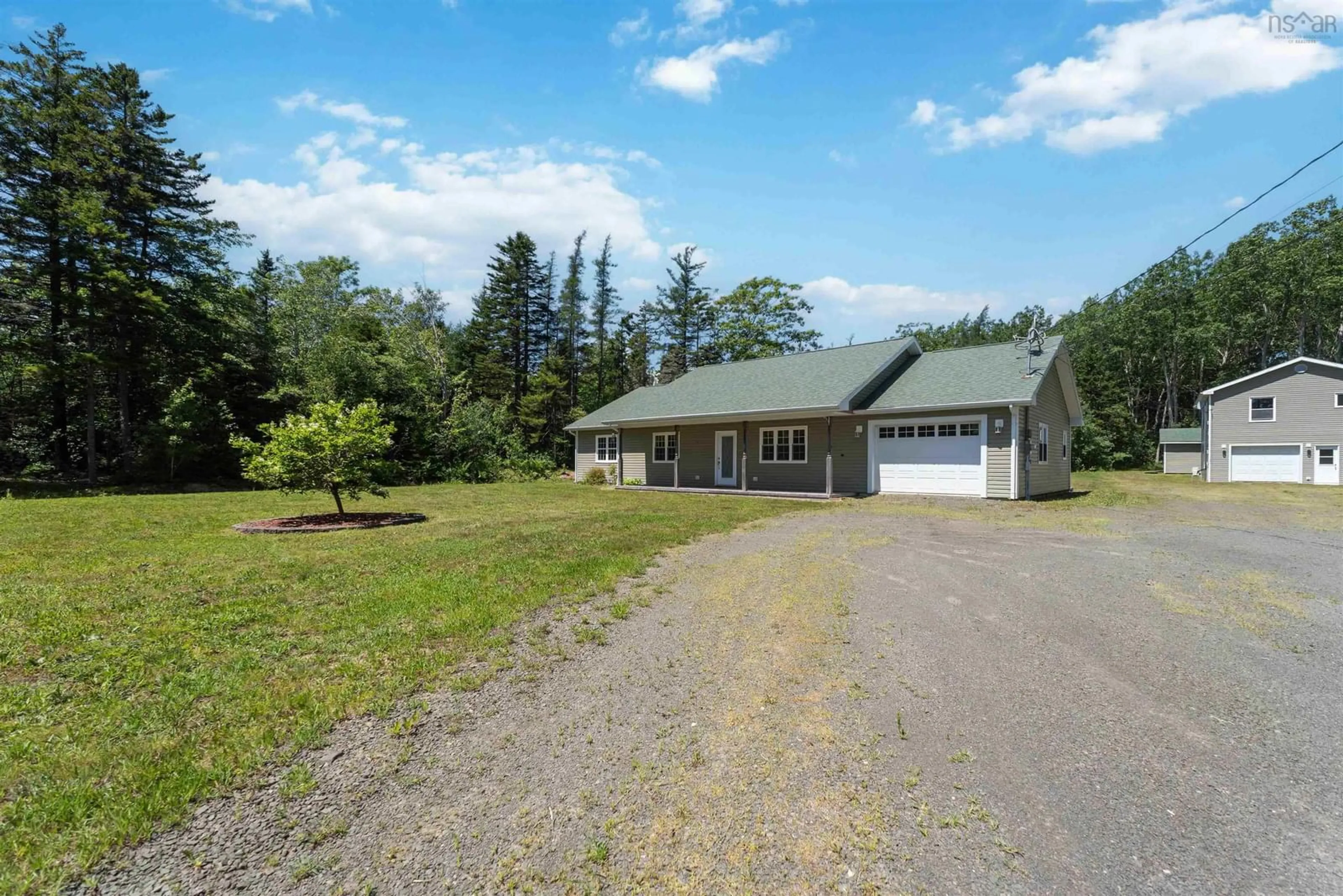 A pic from outside/outdoor area/front of a property/back of a property/a pic from drone, unknown for 62 Shreve St, Digby Nova Scotia B0V 1A0