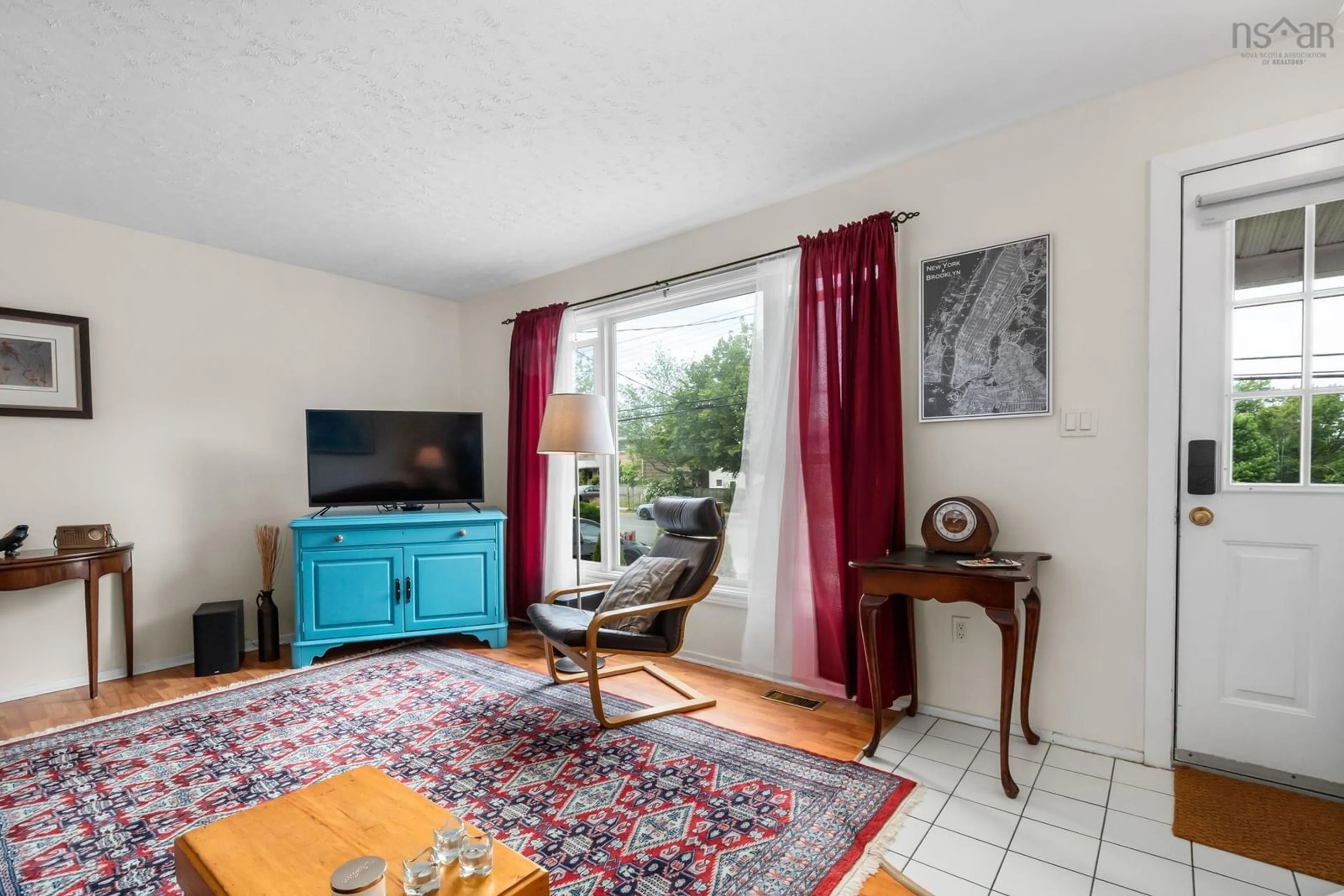 Living room with furniture, unknown for 484 Spring Ave, Dartmouth Nova Scotia B2W 1X8