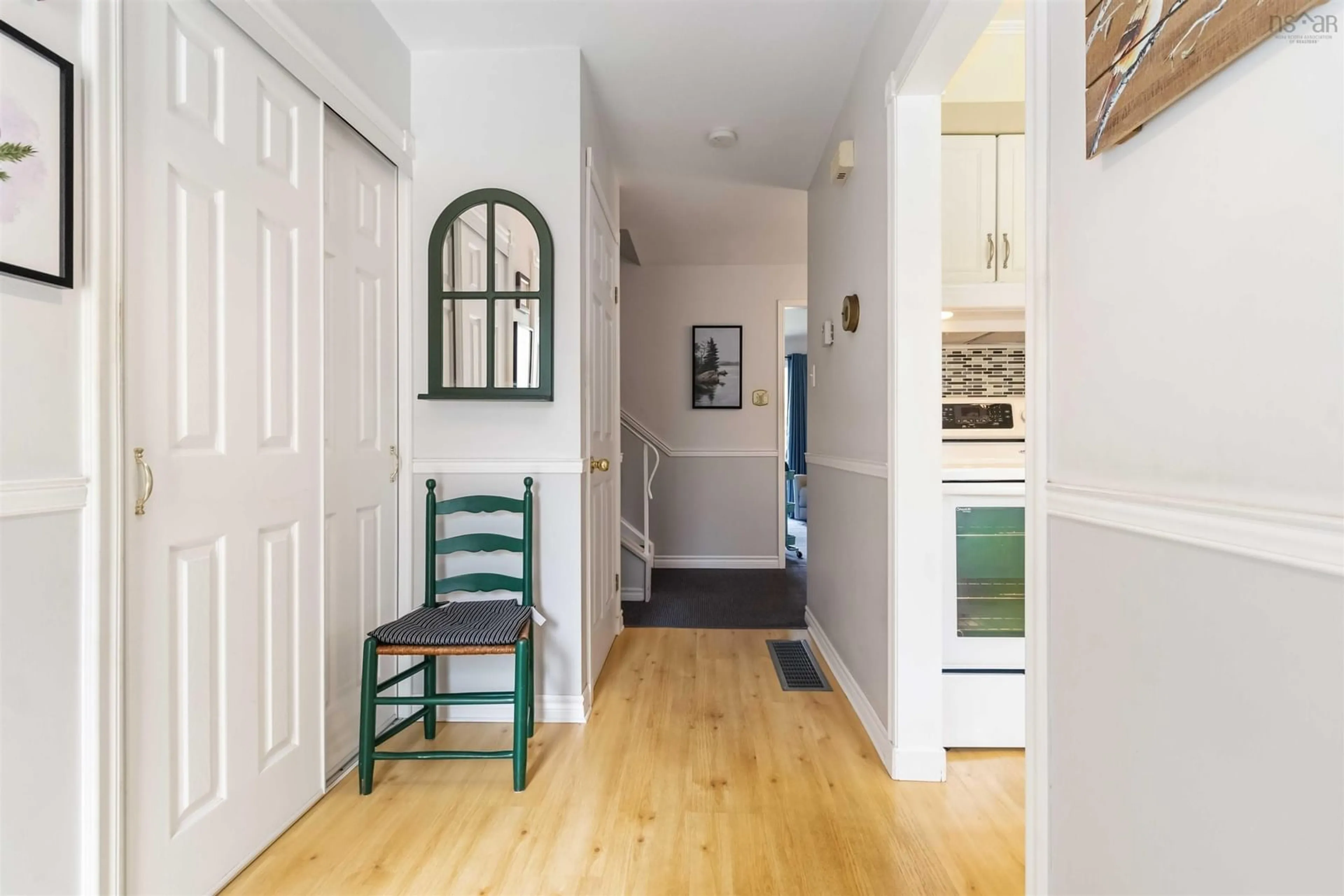 Indoor entryway for 34 Forestside Cres, Halifax Nova Scotia B3M 1M4