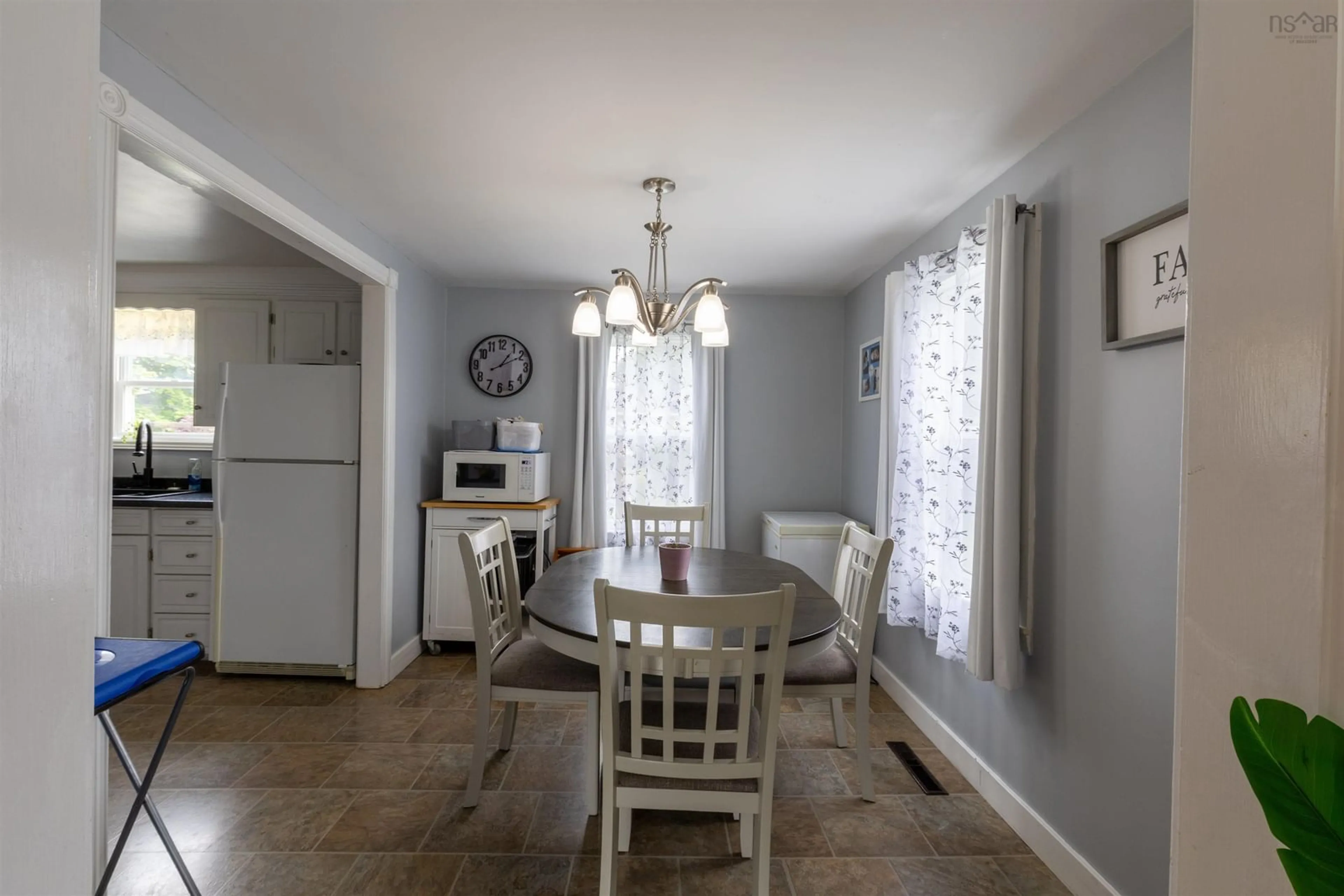 Dining room, ceramic/tile floor for 69 King St, Yarmouth Nova Scotia B5A 2Y2