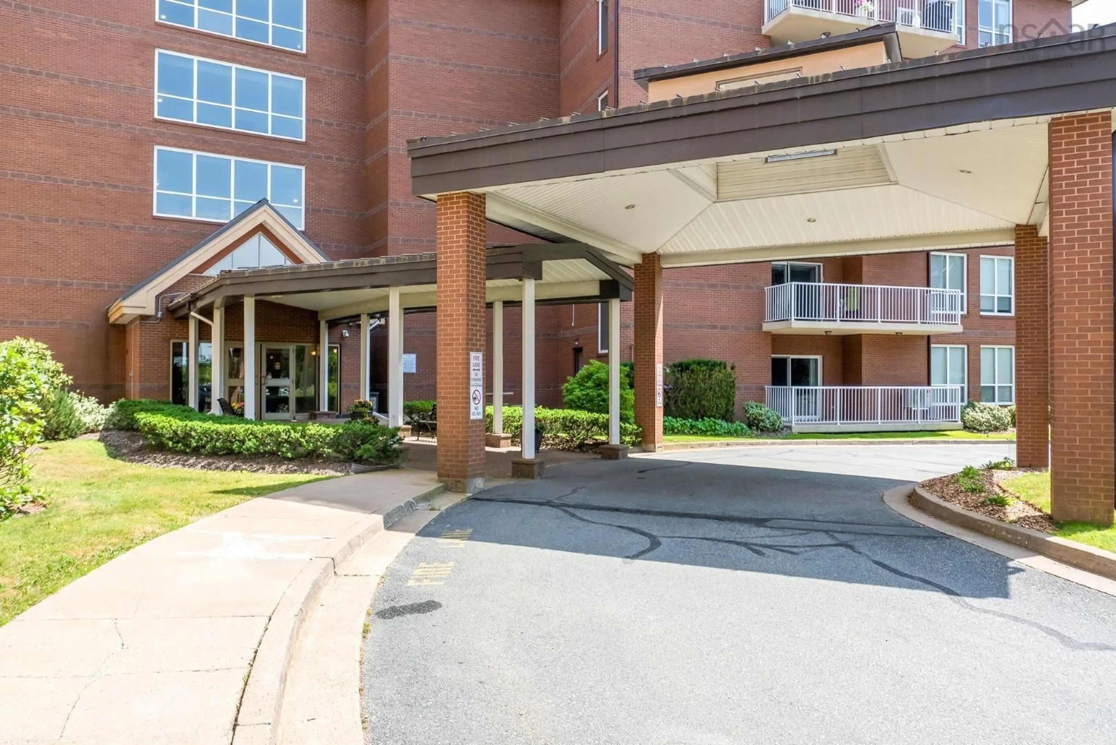 Indoor foyer for 50 Nelsons Landing Blvd #507, Bedford Nova Scotia B4A 4K3
