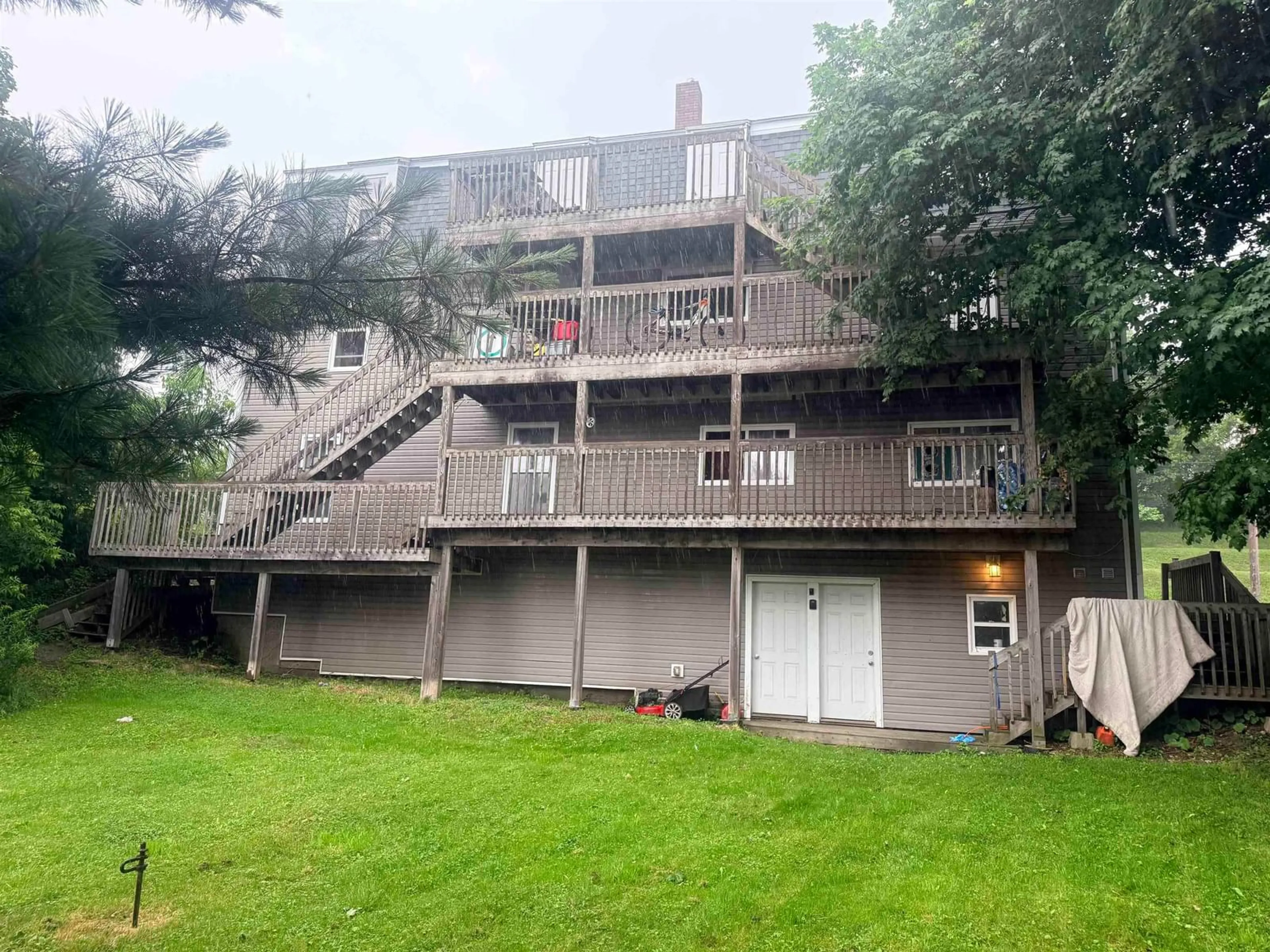A pic from outside/outdoor area/front of a property/back of a property/a pic from drone, building for 157 Main St, Trenton Nova Scotia B0K 1S0