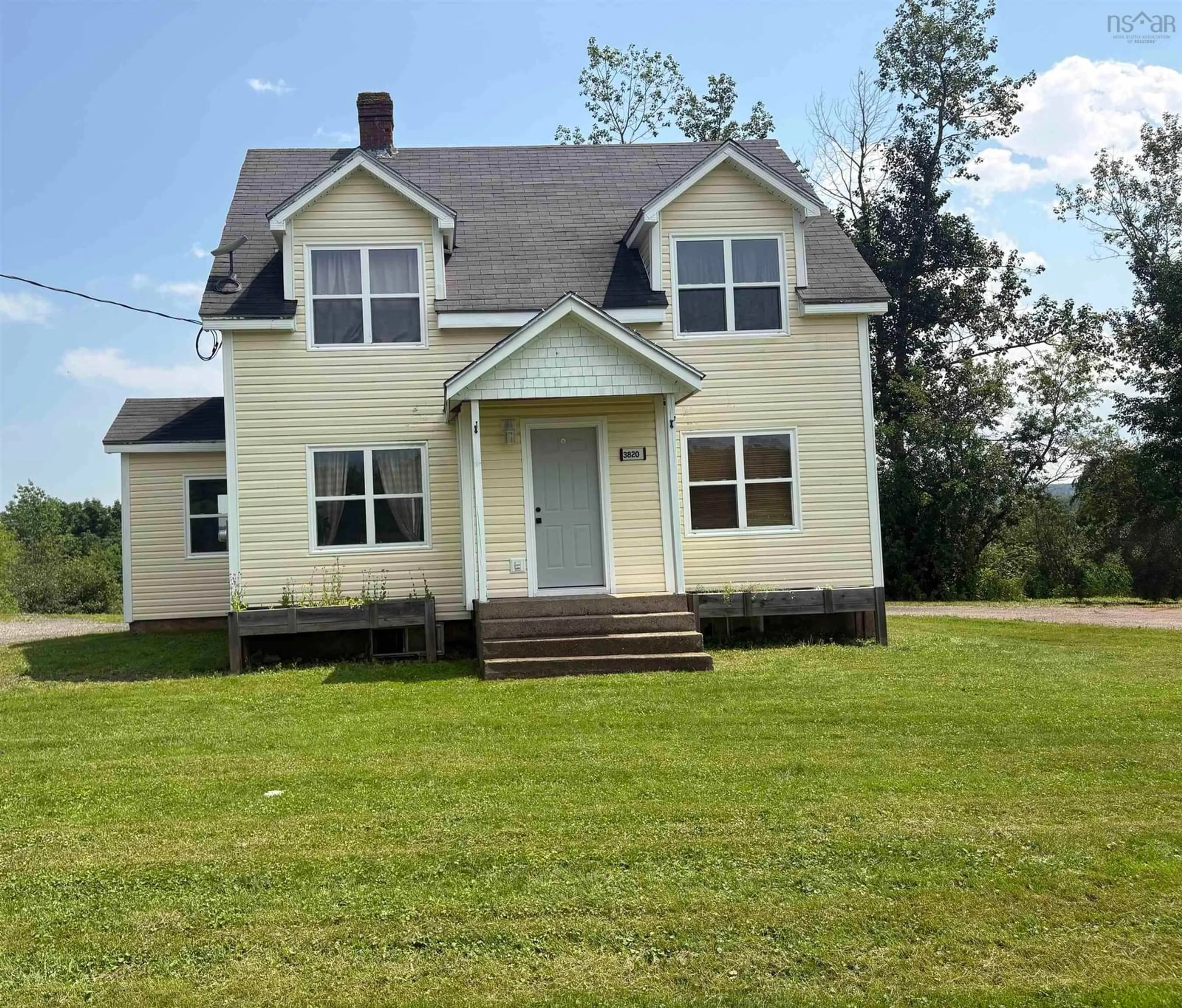 Home with vinyl exterior material, building for 3820 Gairloch Rd, Union Centre Nova Scotia B0K 2A0