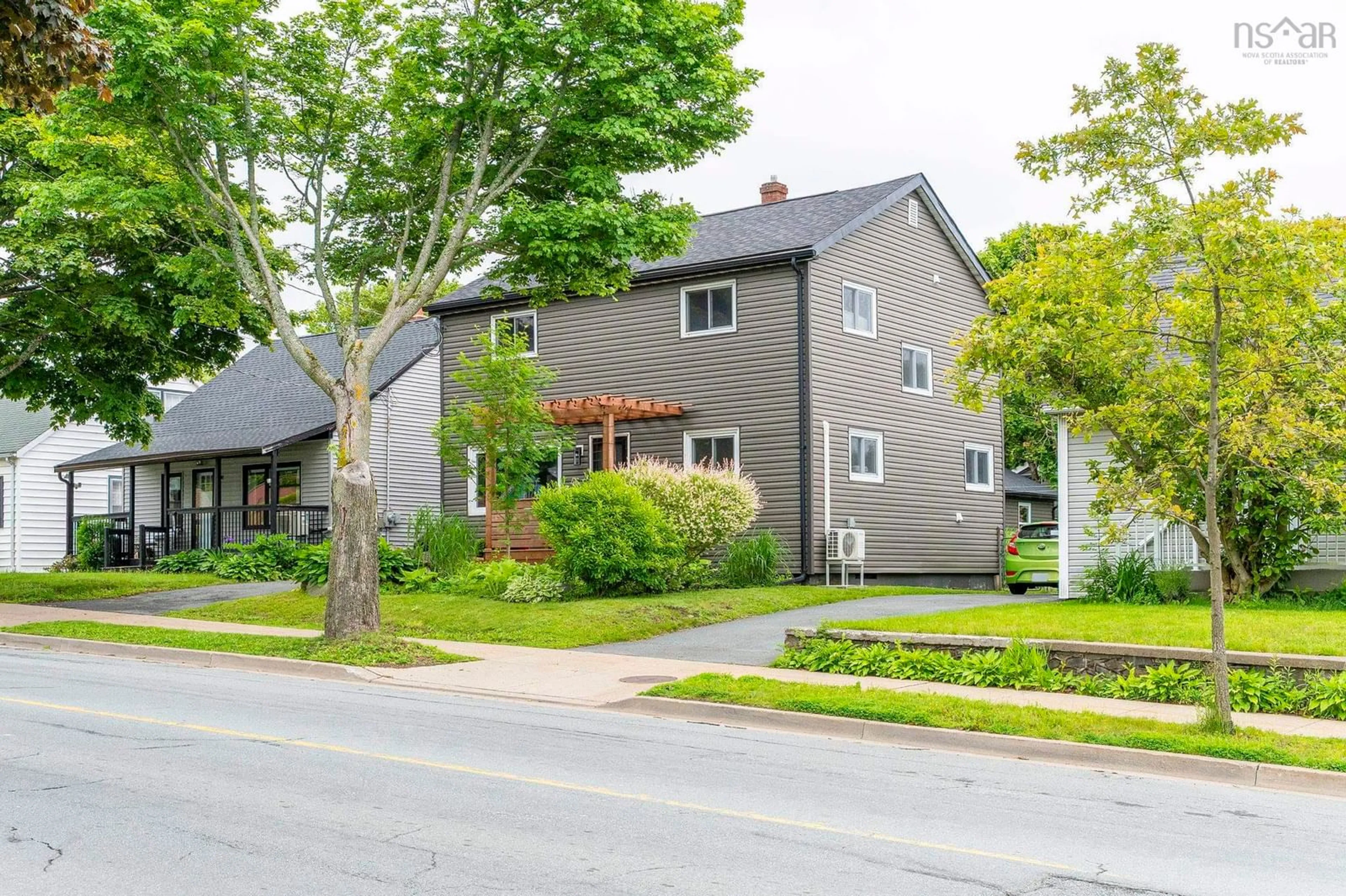 Unknown for 46 Albro Lake Rd, Dartmouth Nova Scotia B3A 3Y1