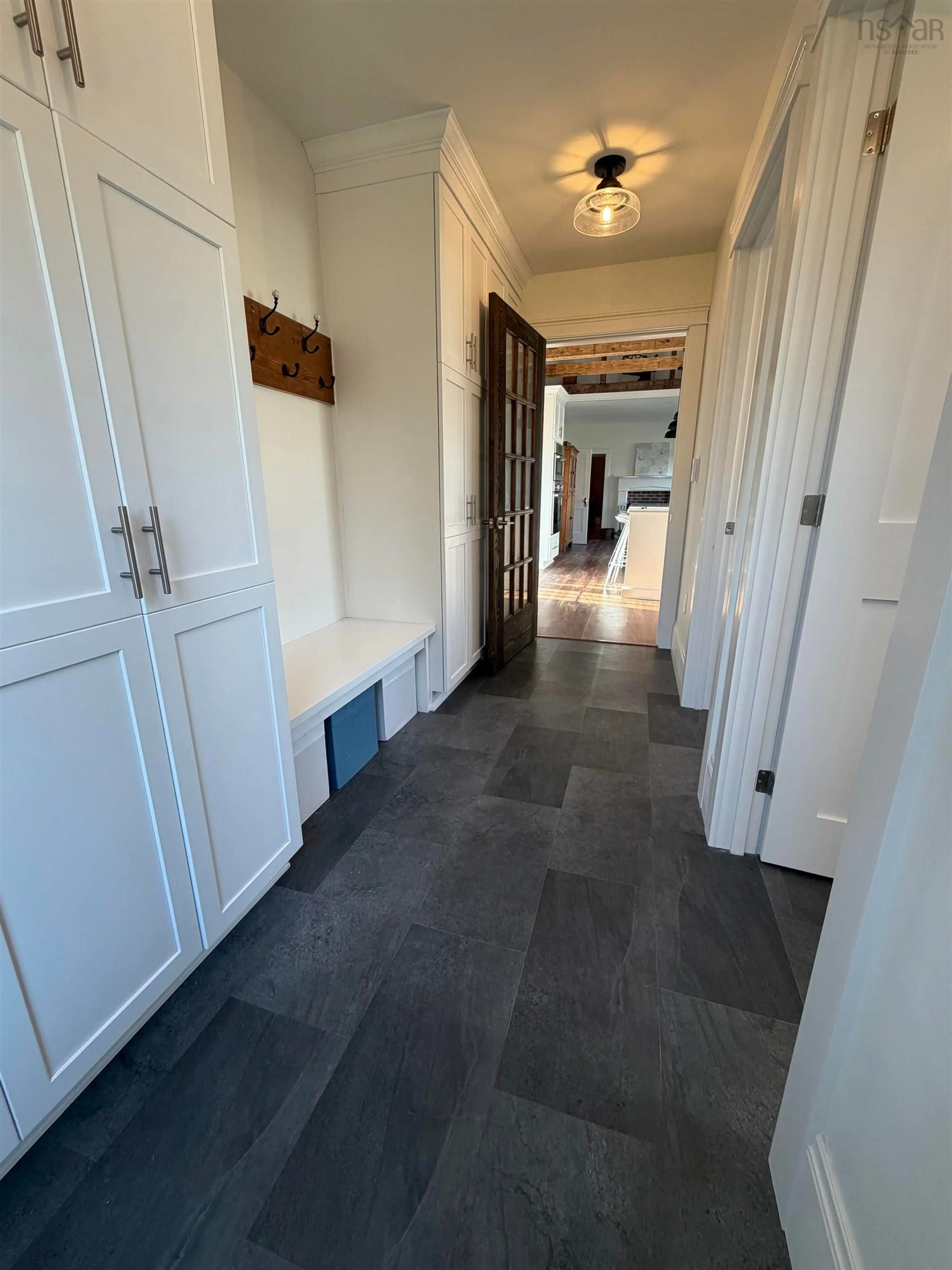 Indoor foyer for 28 Townsend Street B2g 2y1, Antigonish Nova Scotia B2G 2Y1