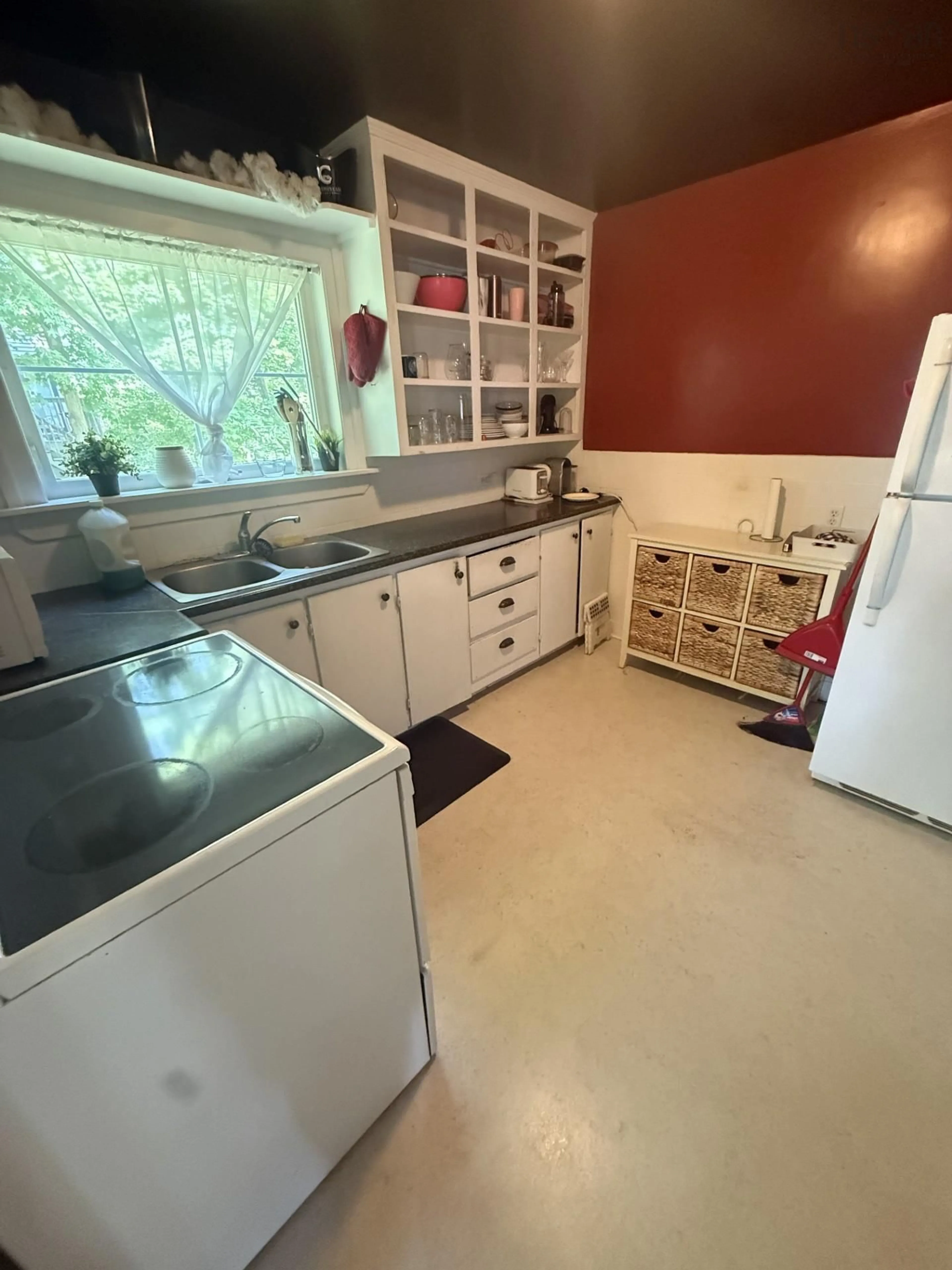 Standard kitchen, unknown for 114 Hawthorne St, Antigonish Nova Scotia B2G 1A9