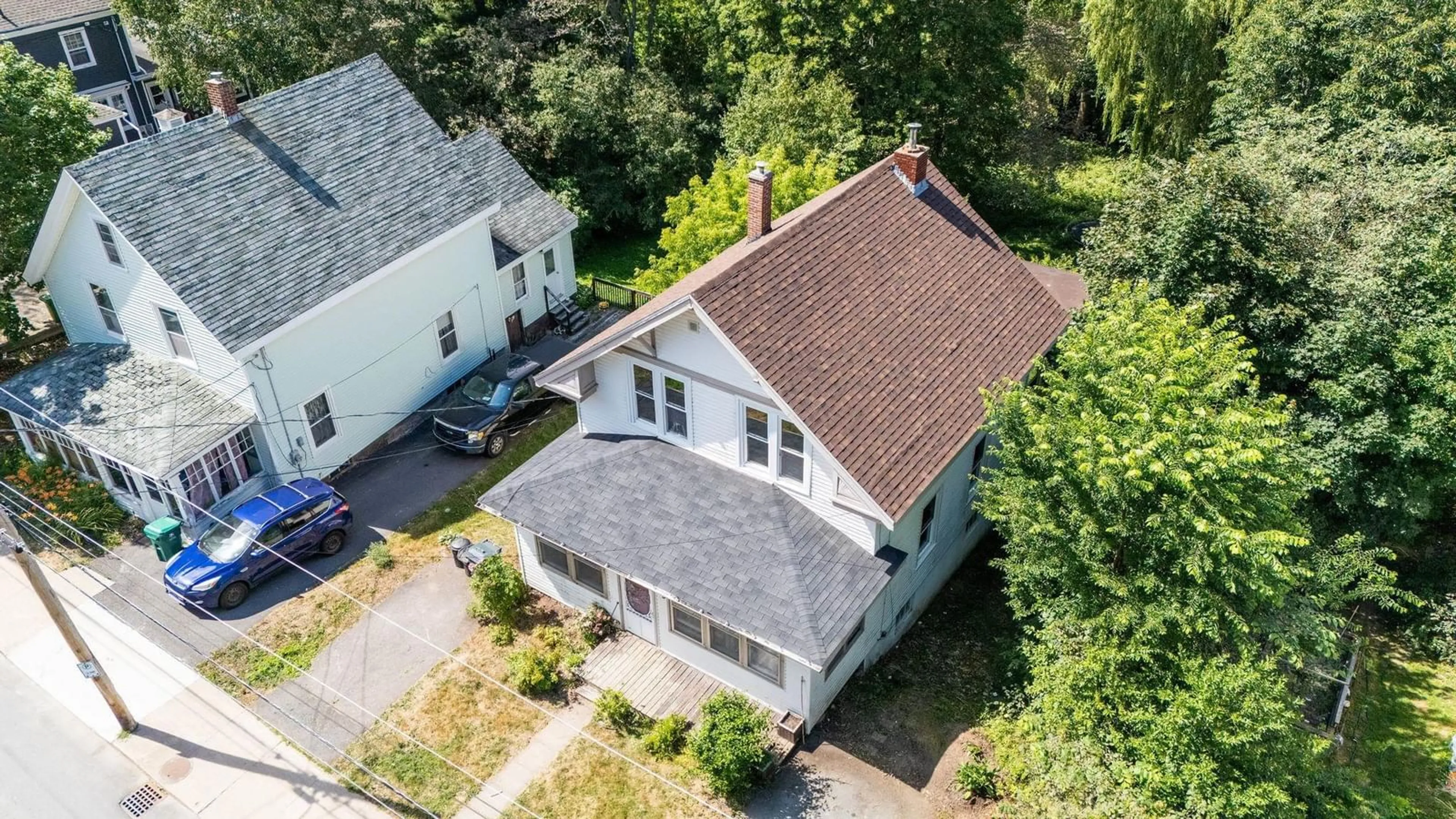 A pic from outside/outdoor area/front of a property/back of a property/a pic from drone, street for 475 Albert St, Windsor Nova Scotia B0N 2T0